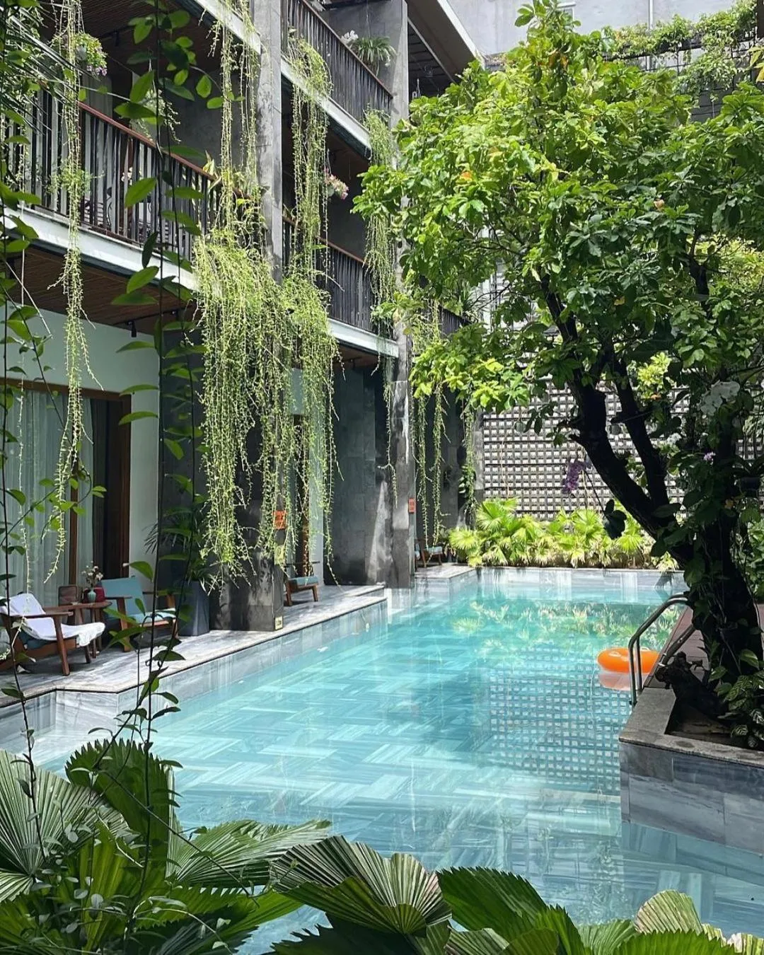 Tam House Villa Hotel