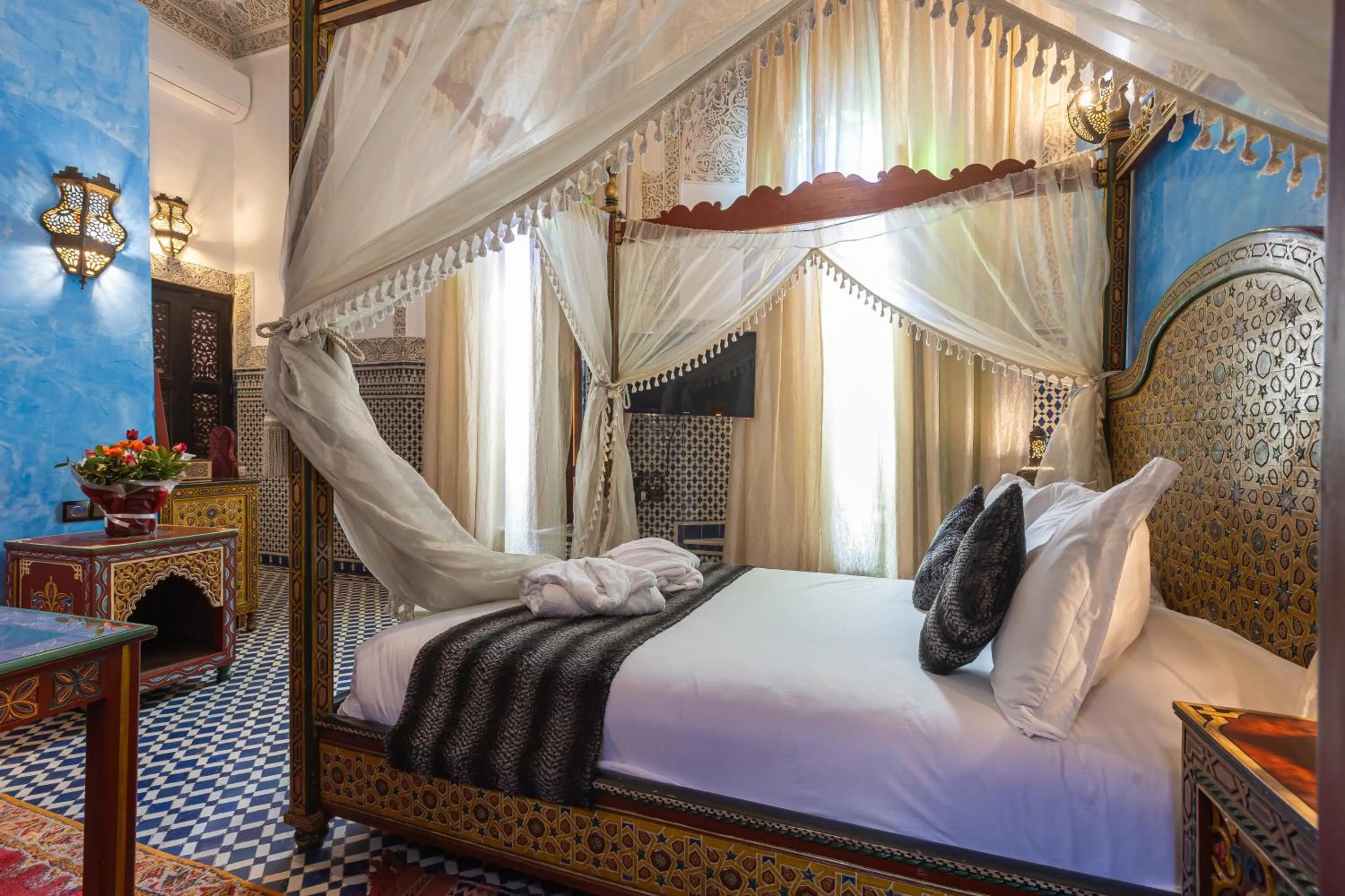 Bed in Riad Ghita