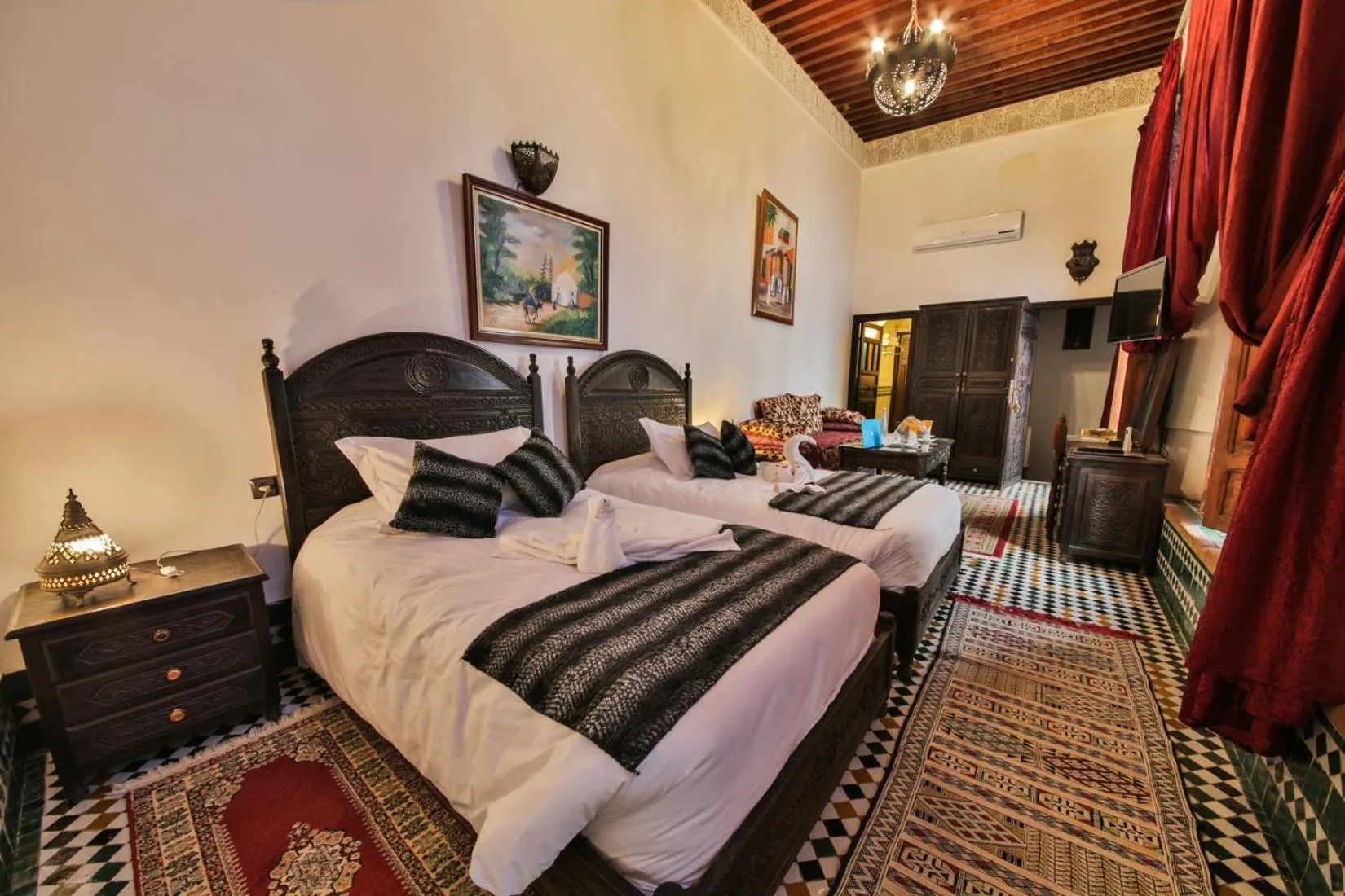 Bed in Riad Ghita