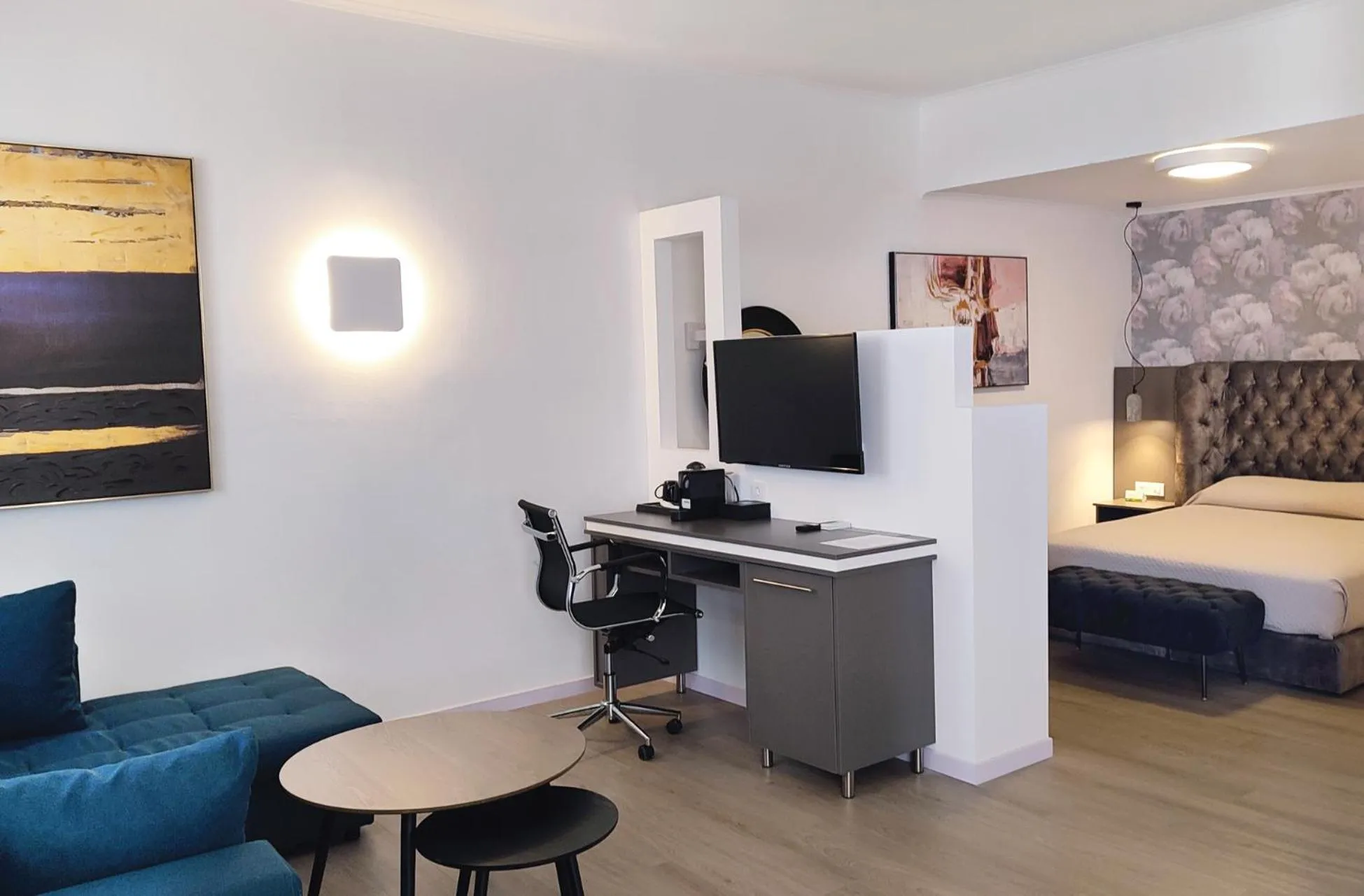 Bed in Atlantis Hotel