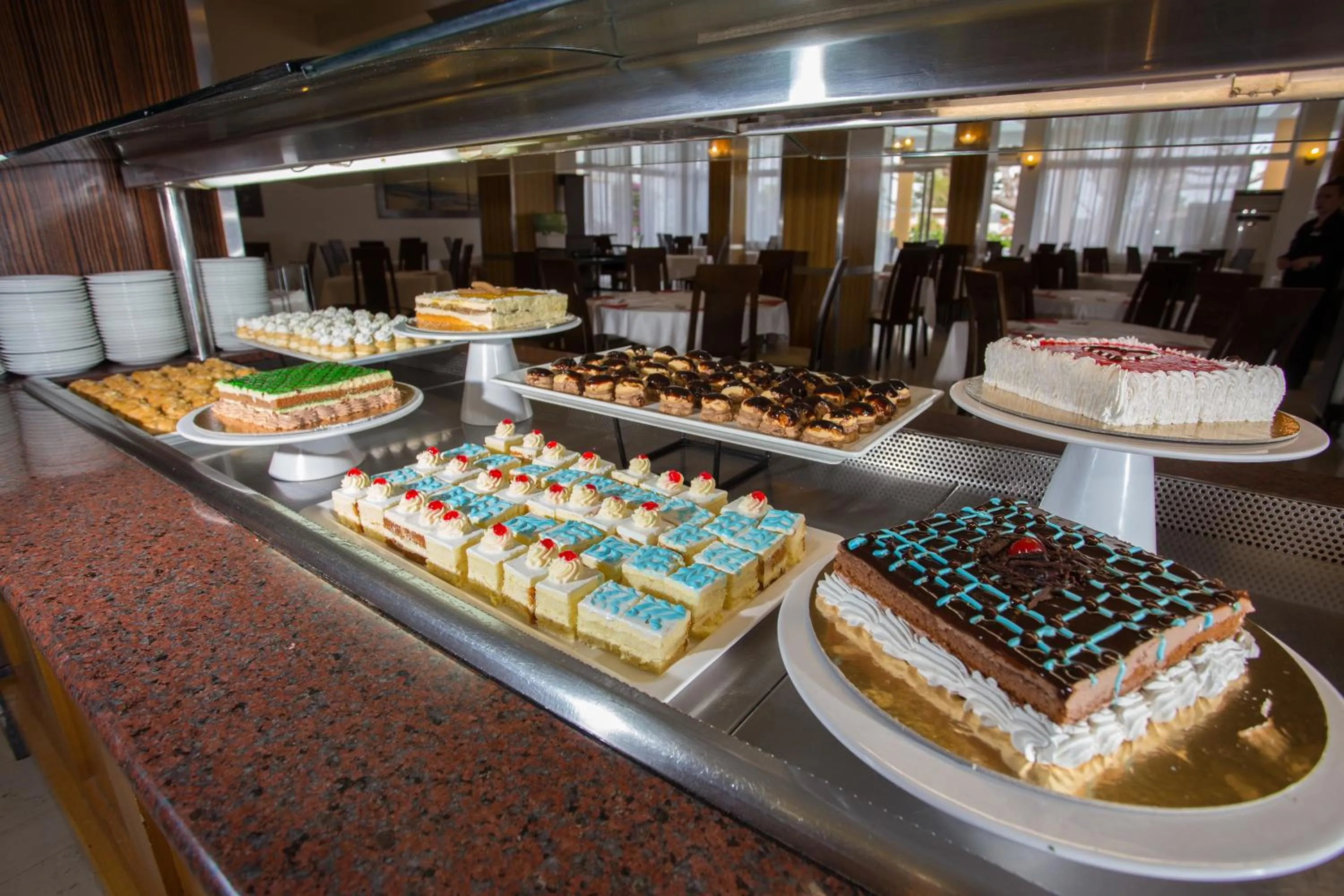 Restaurant/places to eat in Atlantis Hotel