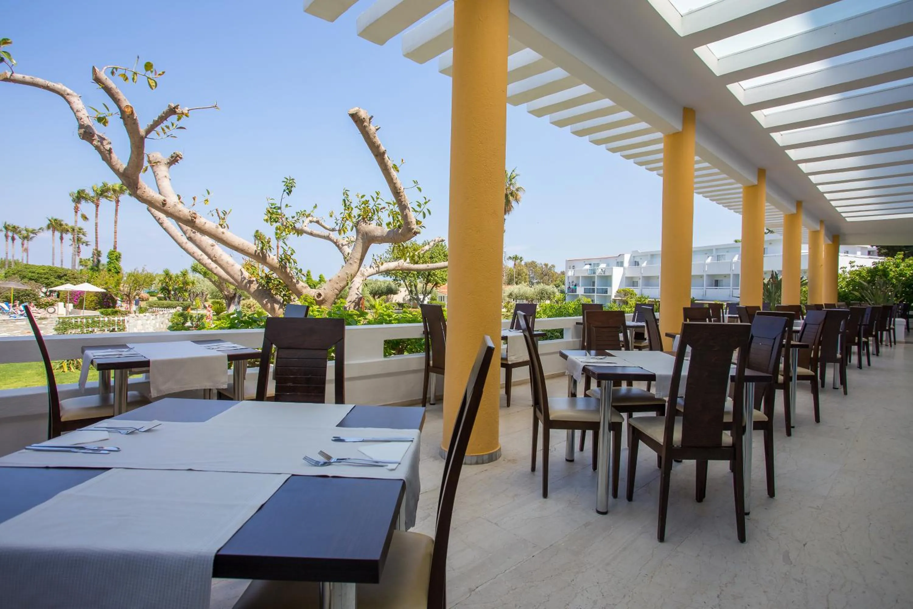 Restaurant/places to eat in Atlantis Hotel