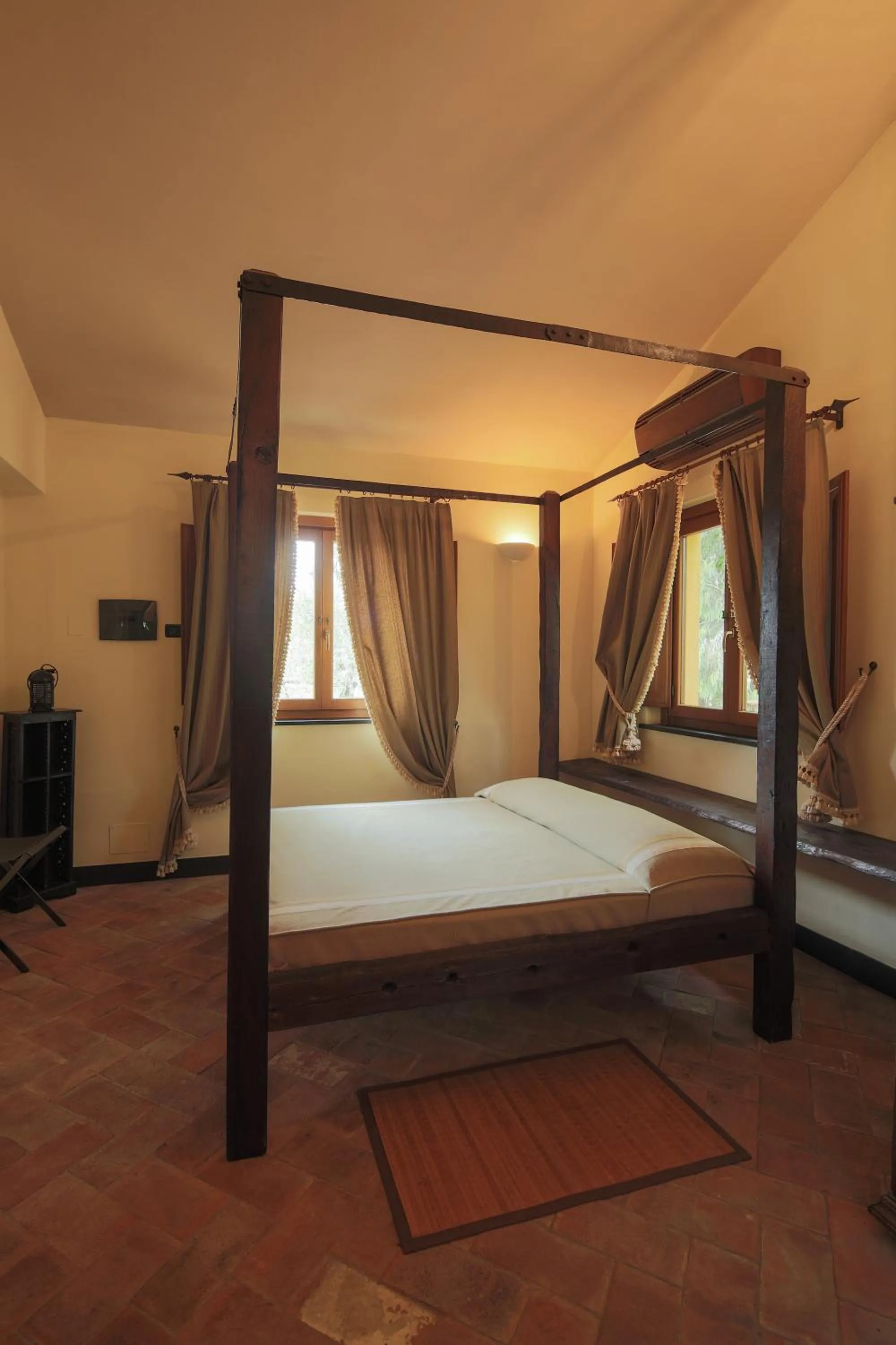 Bed in Resort La Ghiaia