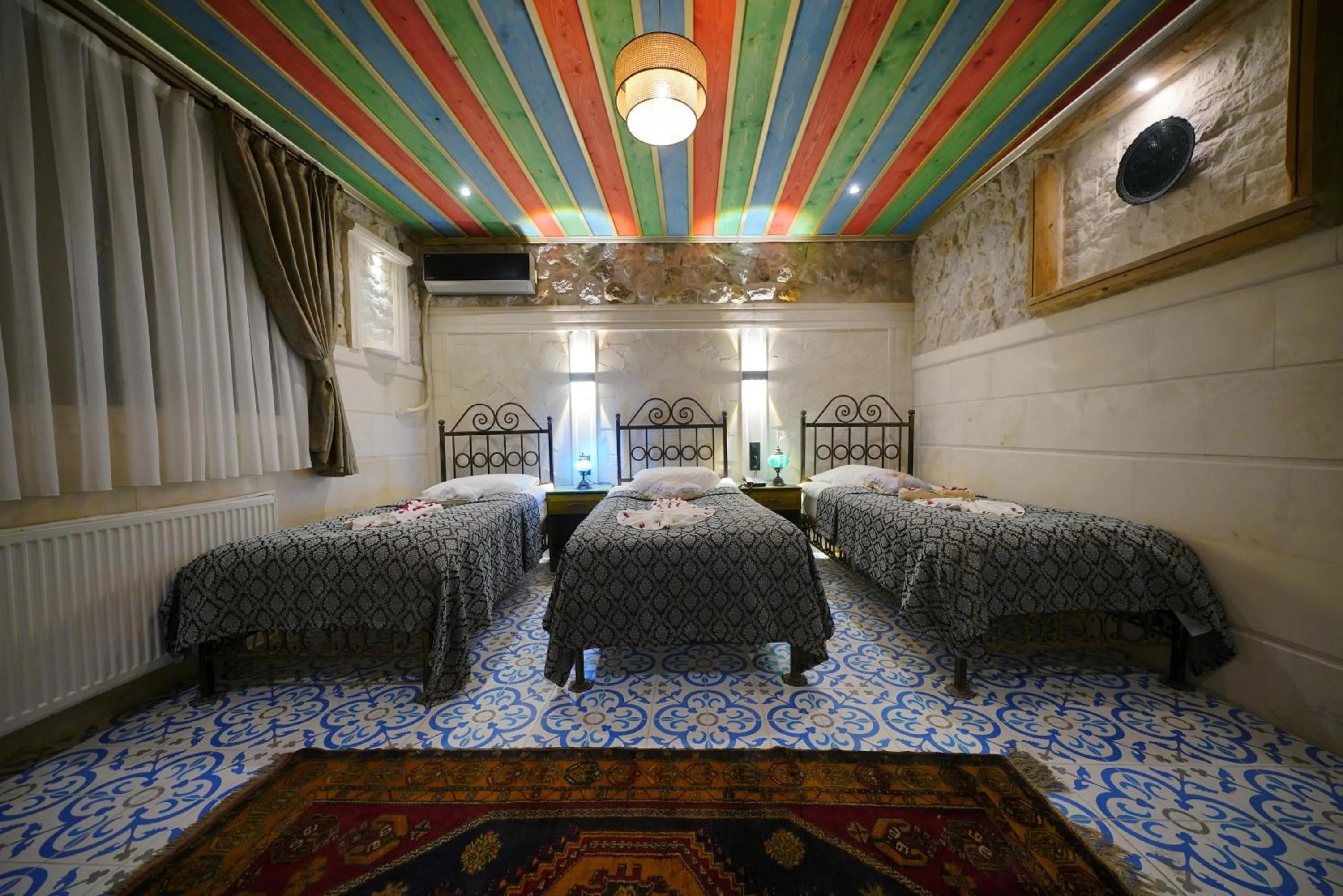 Bed in Mirzade Konak Hotel