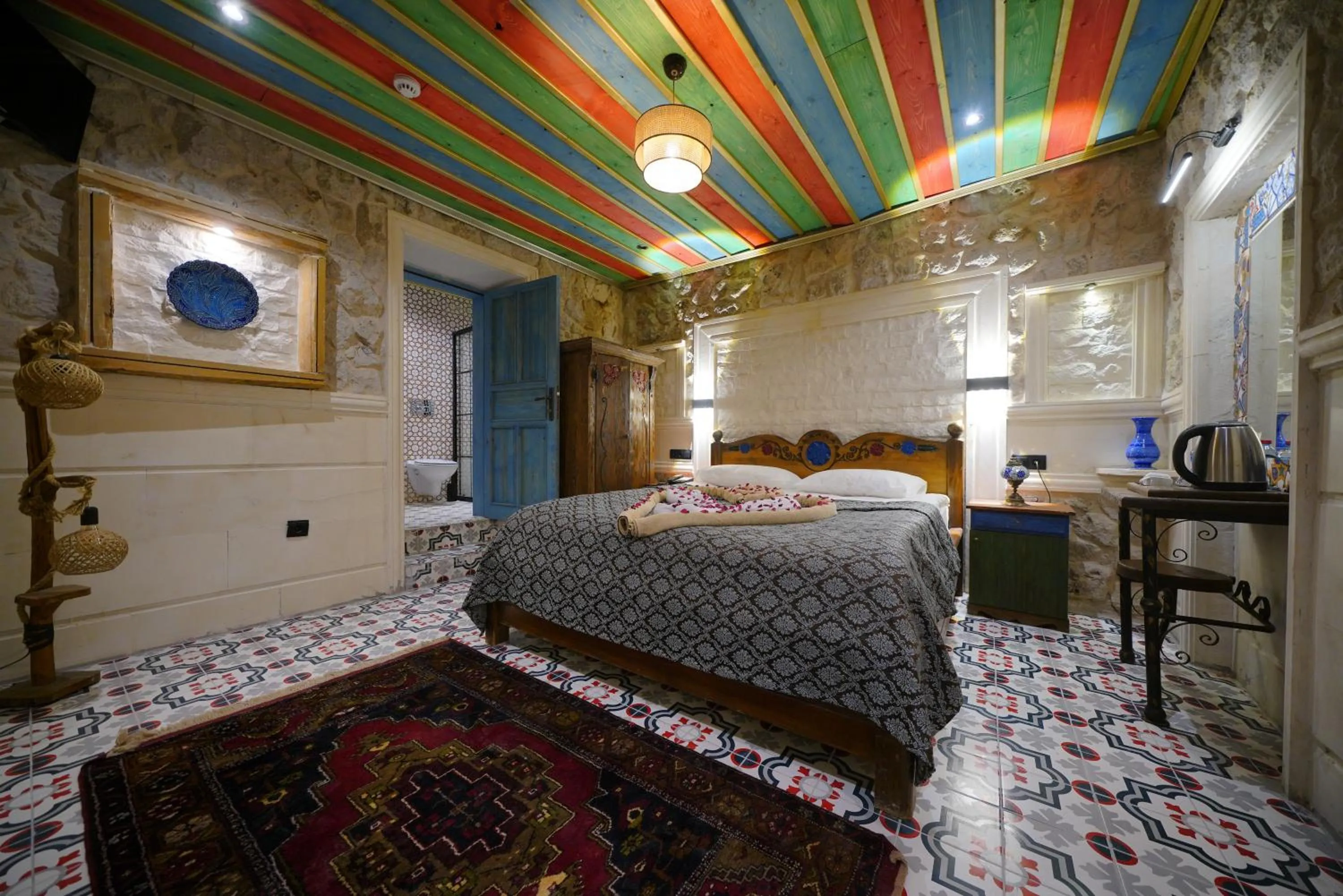 Bed in Mirzade Konak Hotel