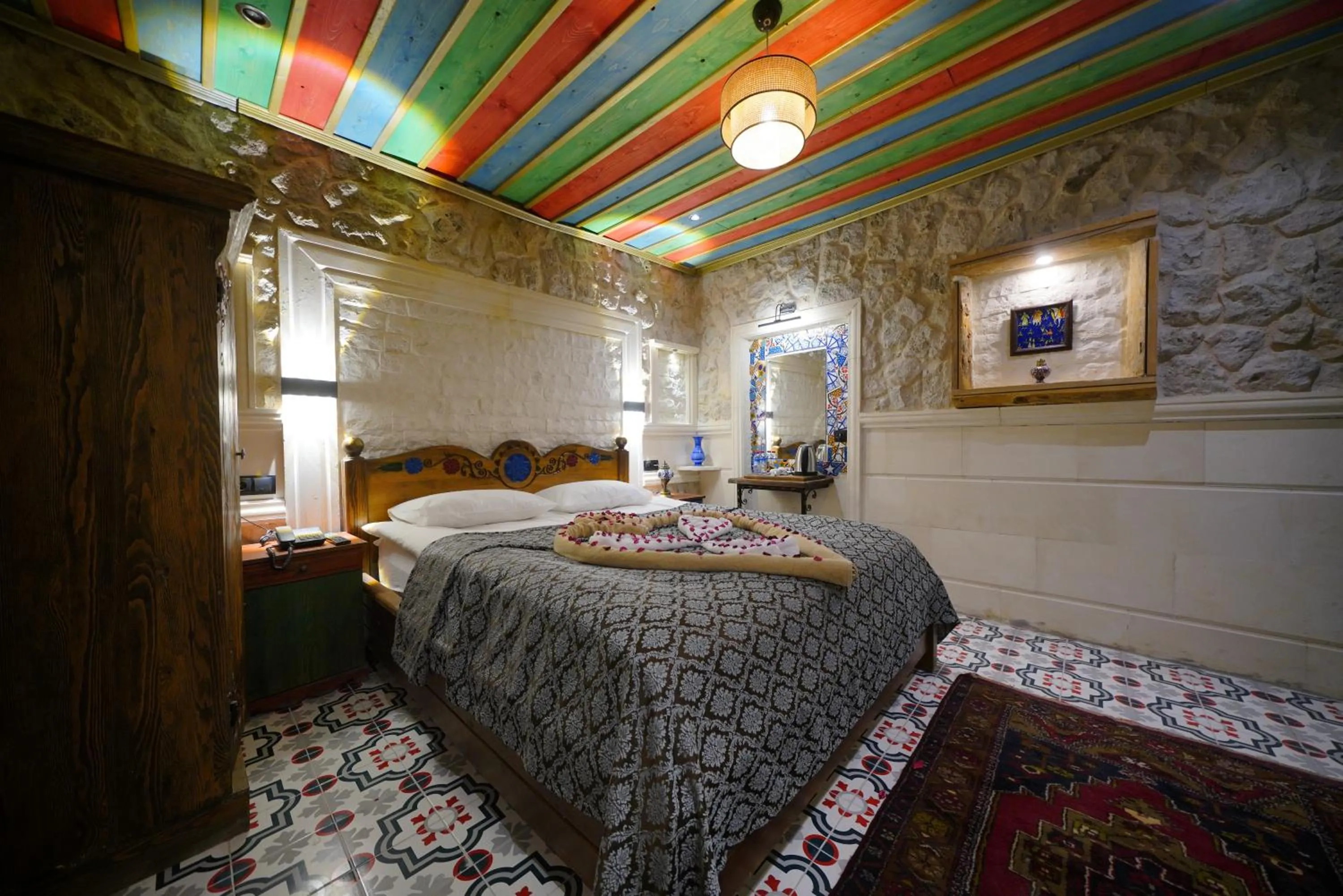 Bed in Mirzade Konak Hotel