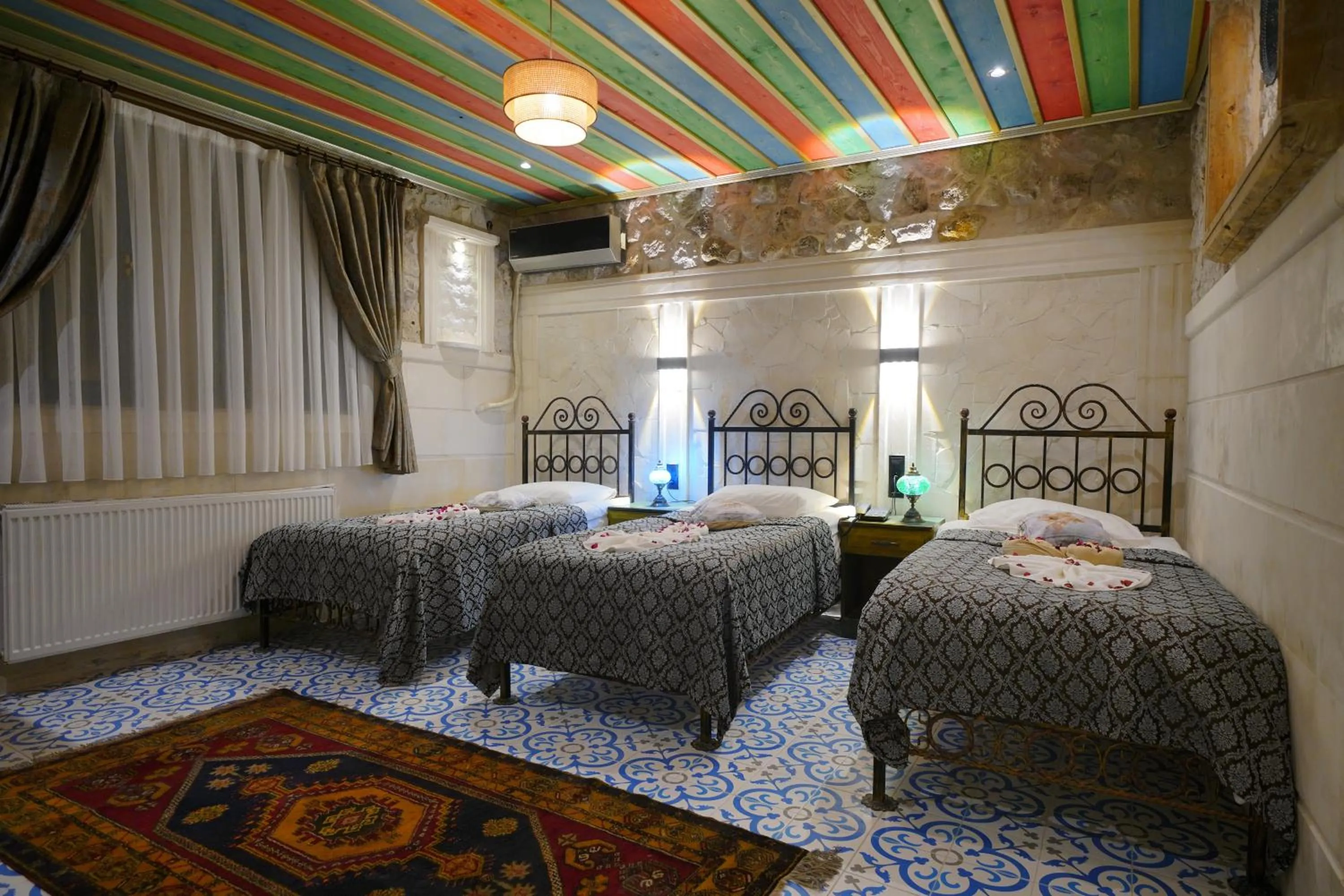 Bed in Mirzade Konak Hotel