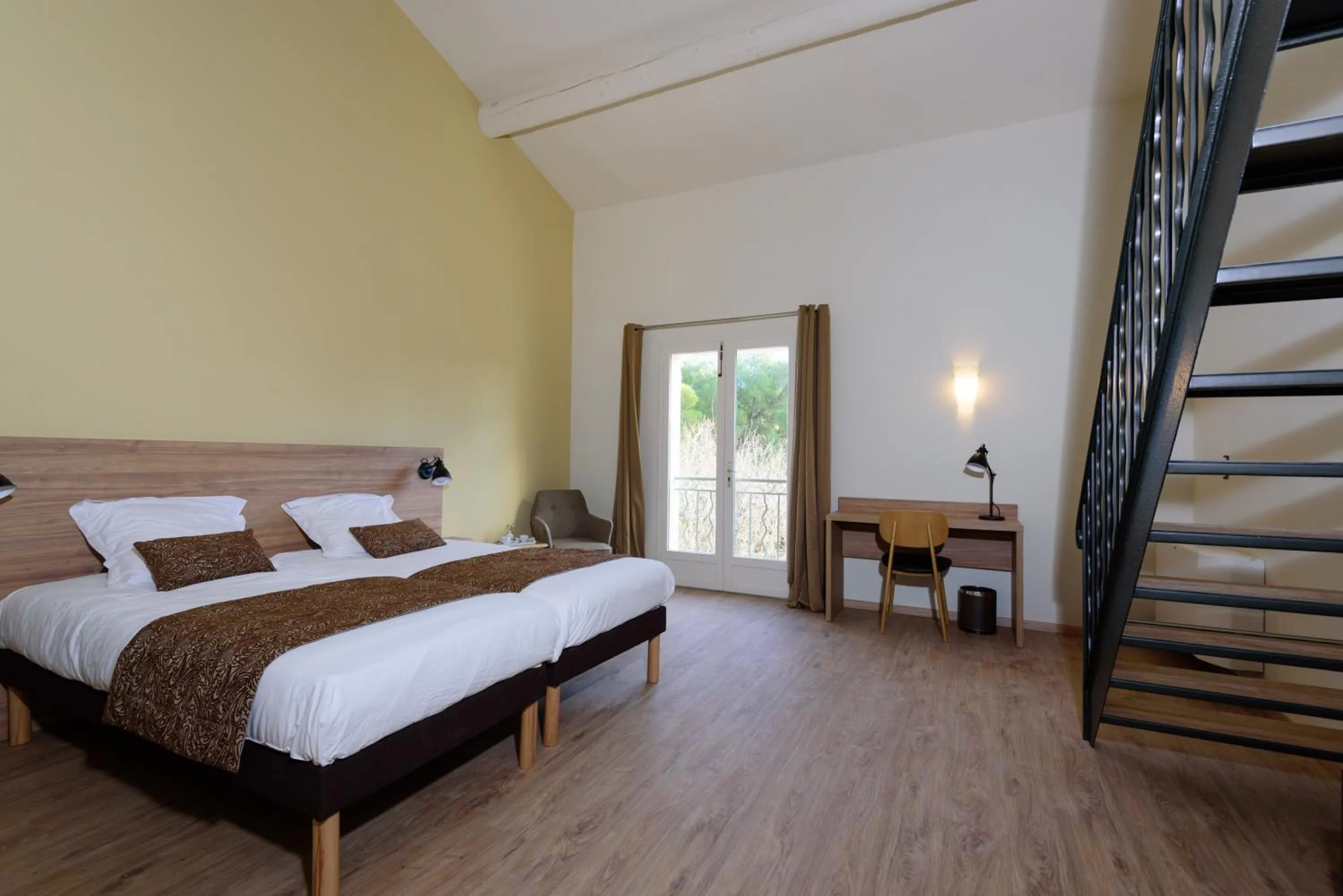 Nearby landmark, Bed in Hôtel Belesso