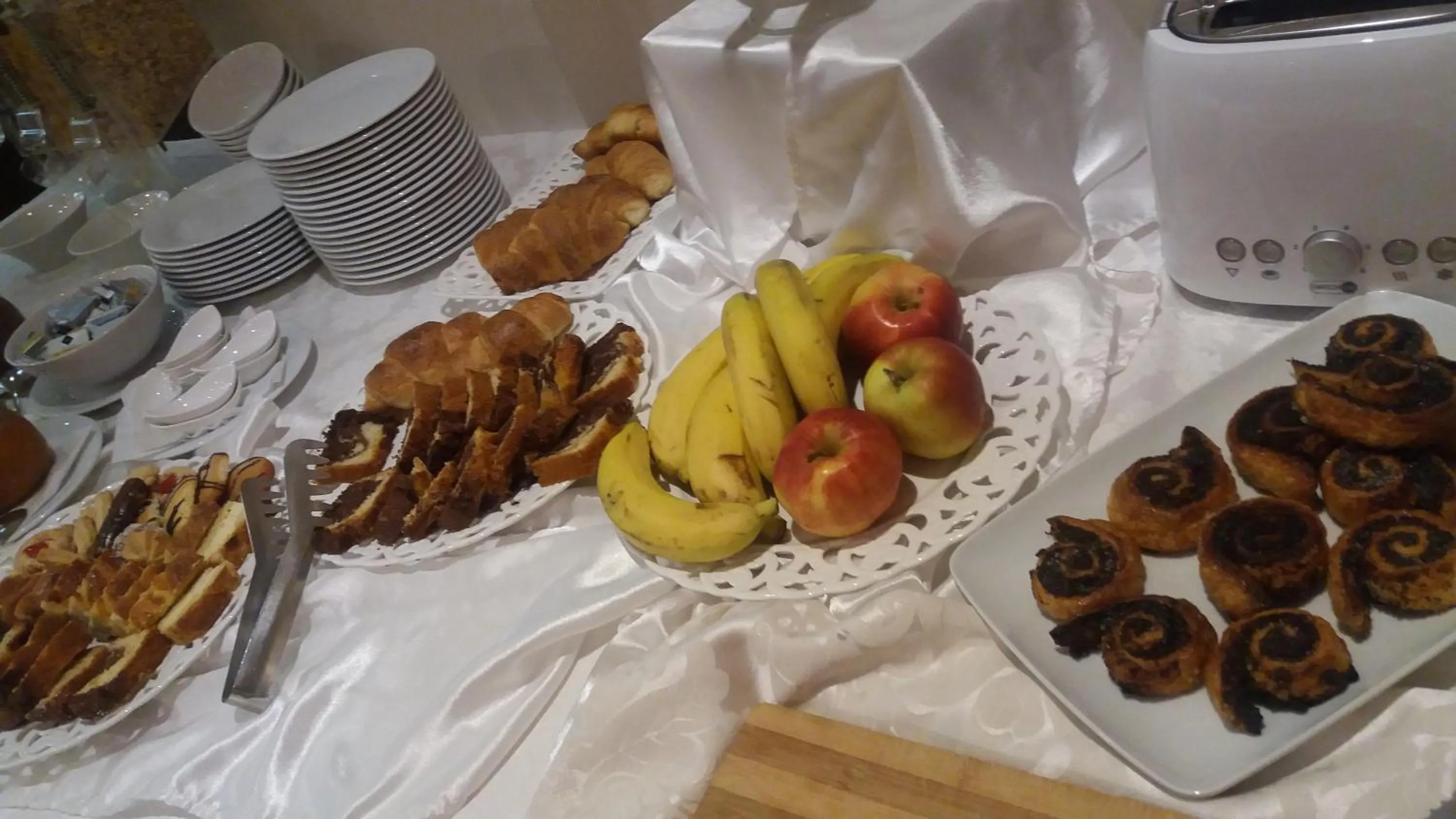 Breakfast in Hotel Mara