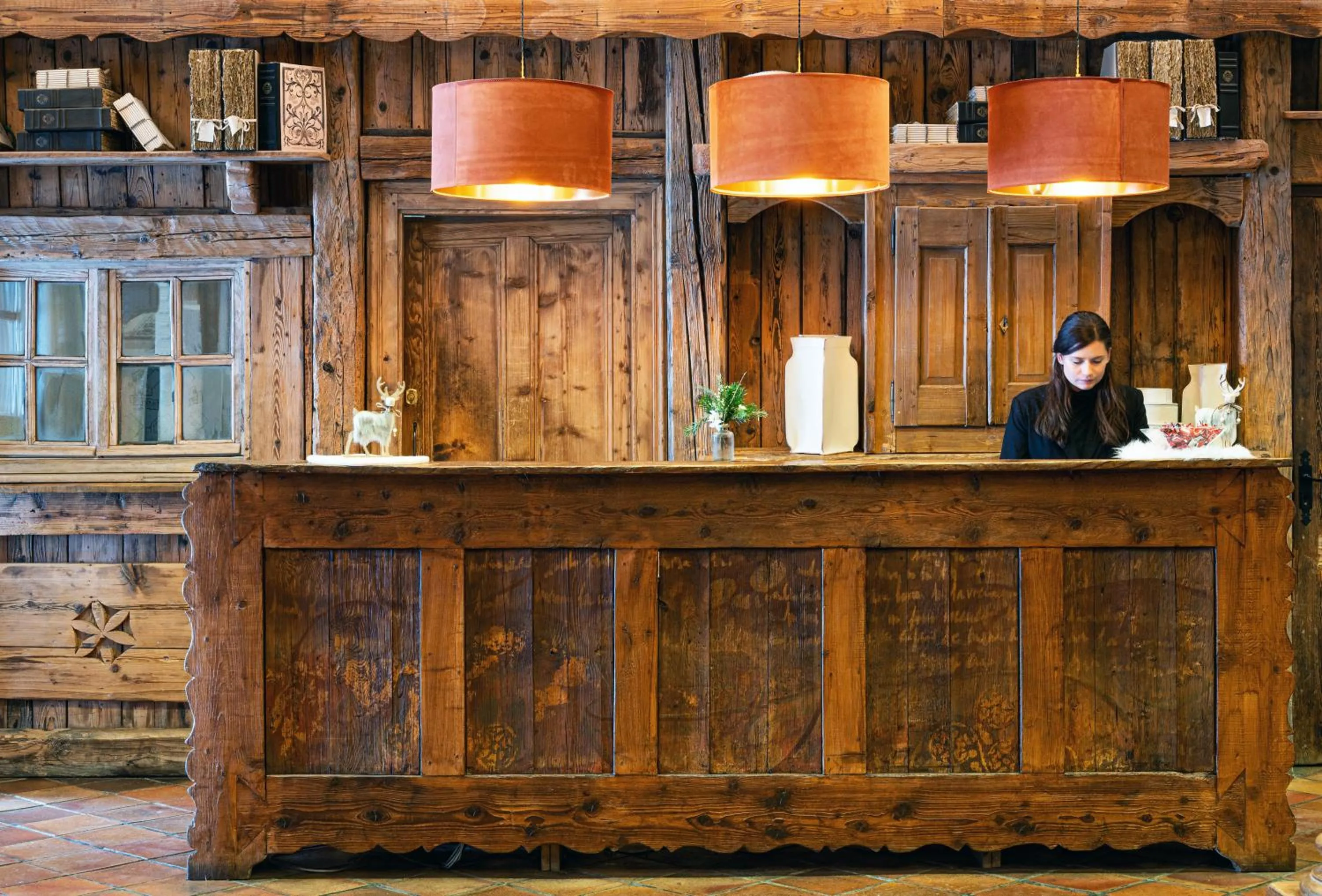 Lobby or reception in Hôtel Les Suites du Montana by Les Etincelles
