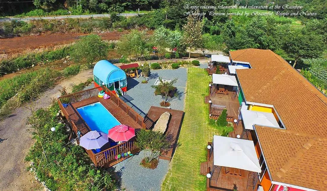 Rainbow Hwangto Pension
