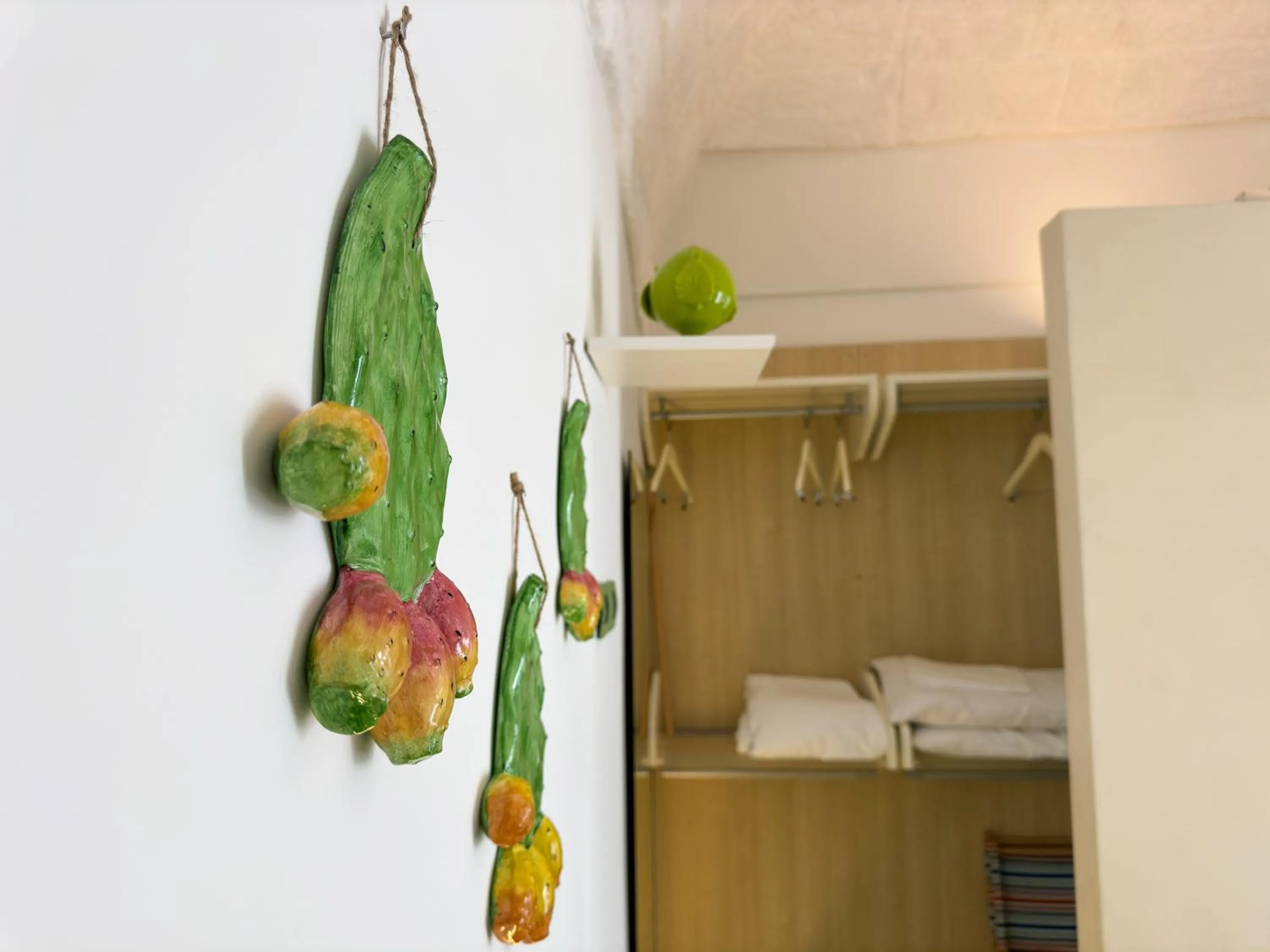 Decorative detail in Vingt Sept