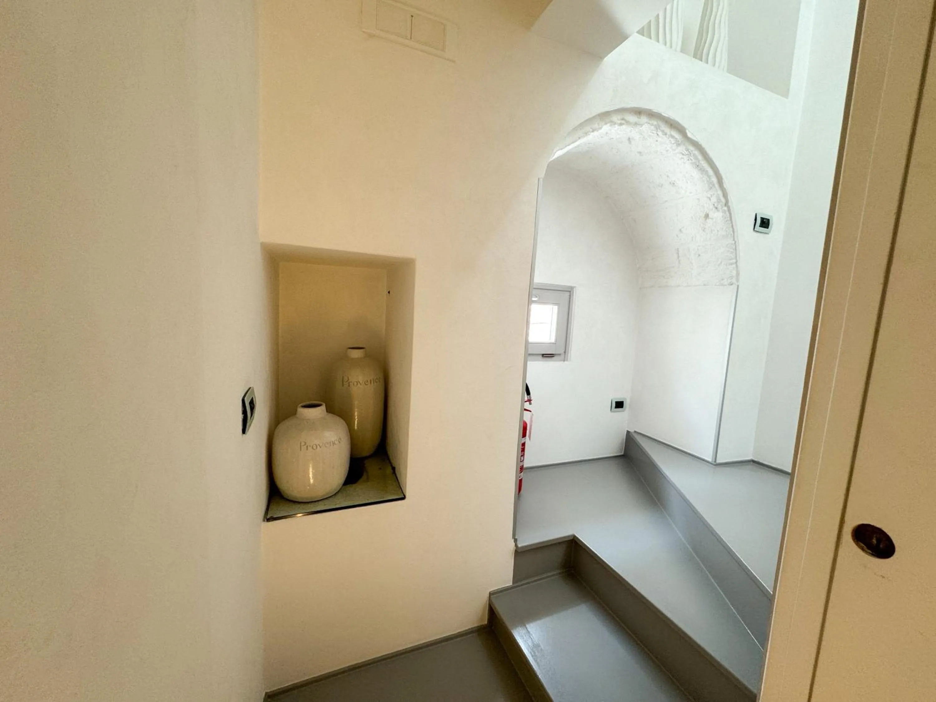 Property building in Vingt Sept