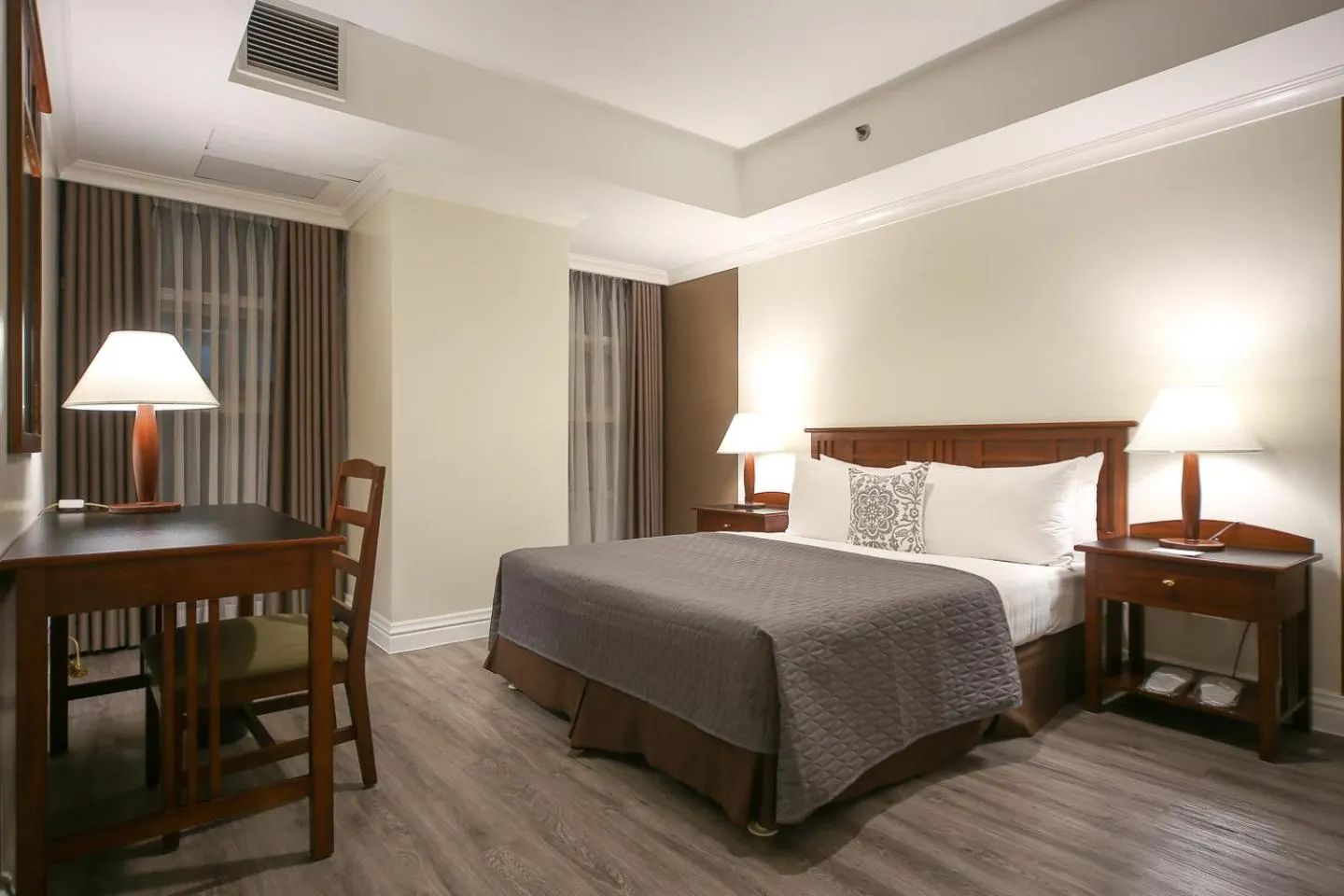 Bed in Infinity Tower Suites