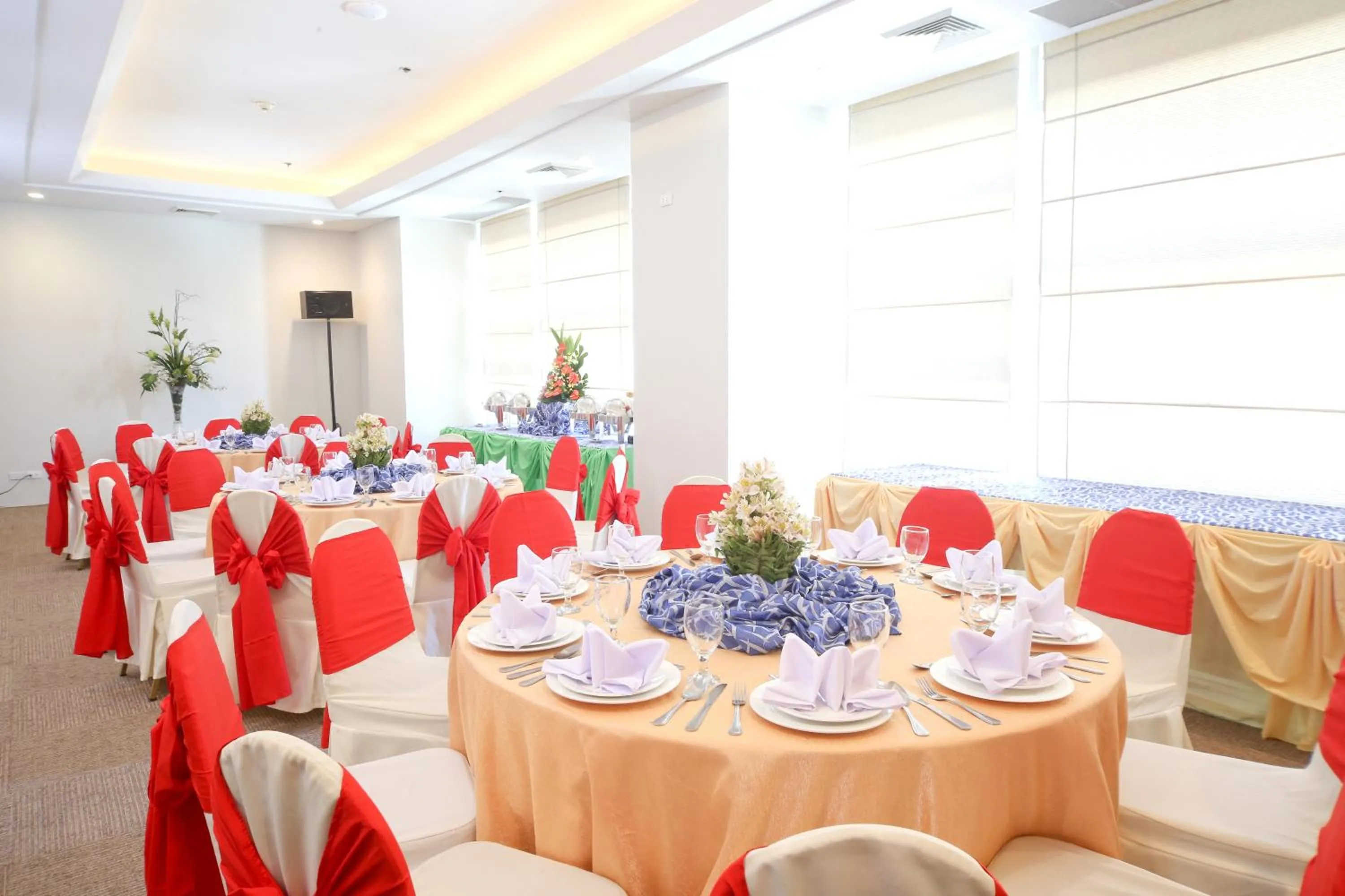 Banquet/Function facilities in Infinity Tower Suites