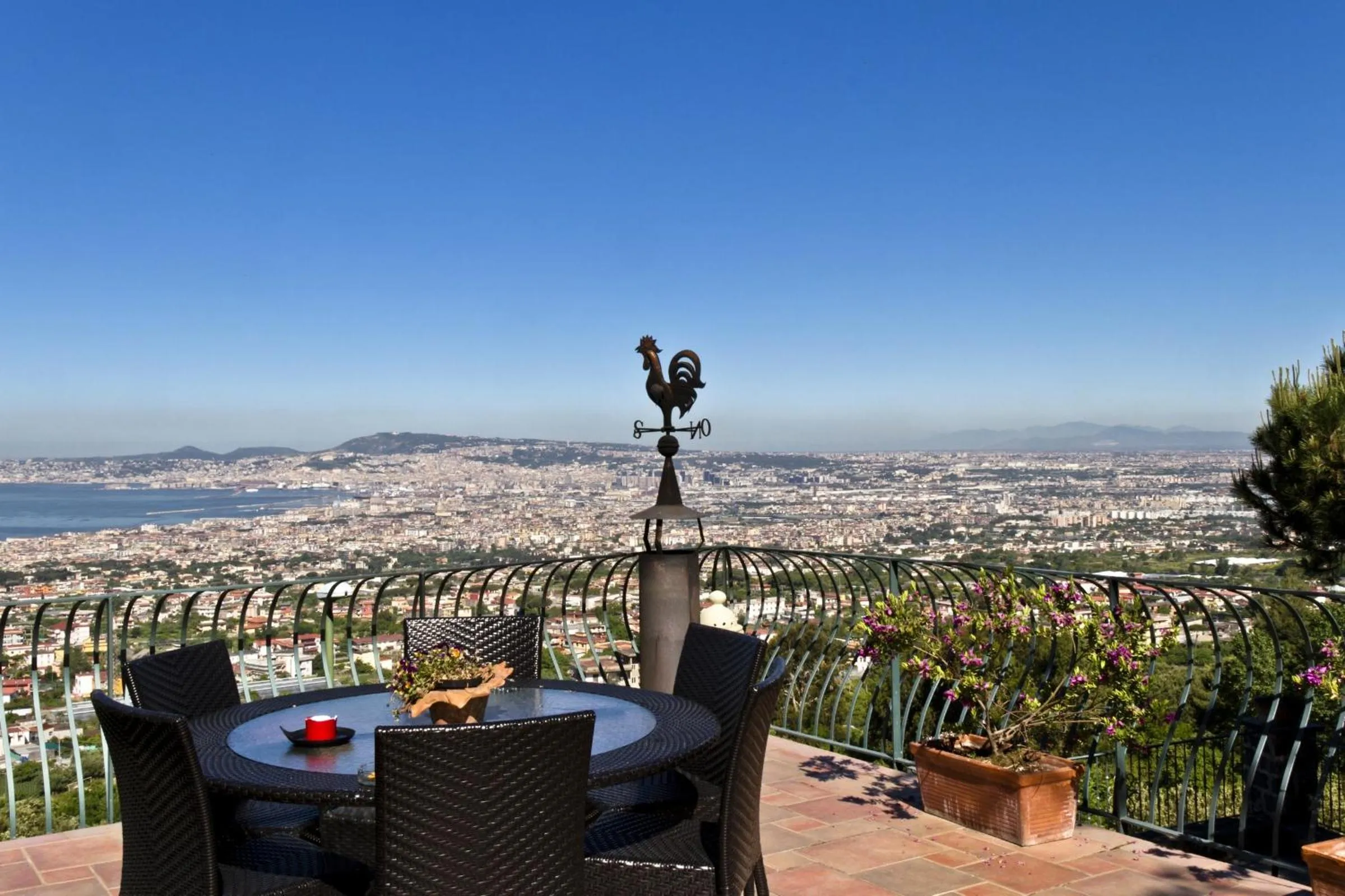 Balcony/Terrace in La Dimora Le Fumarole B&B