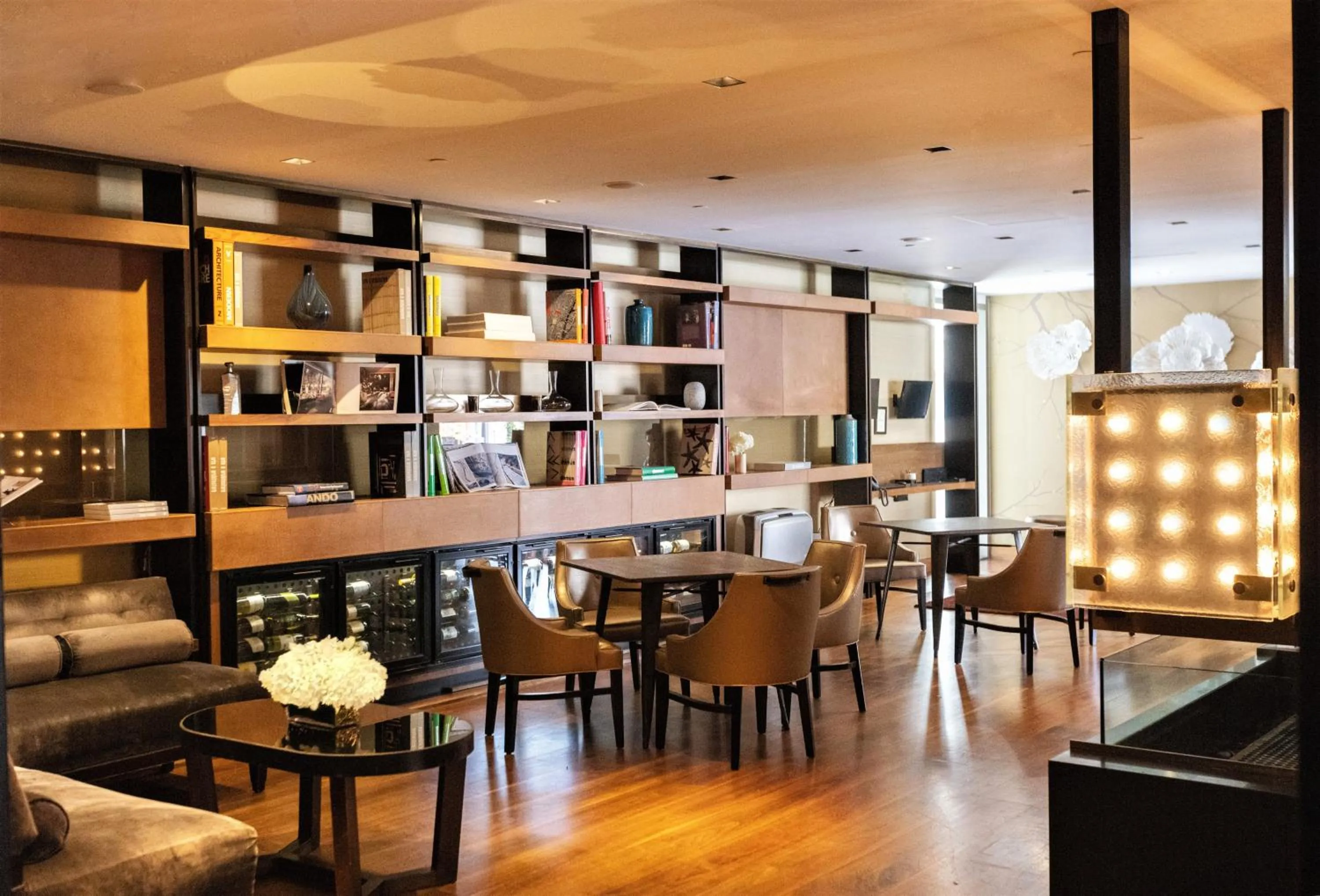 Restaurant/places to eat in The Dominick Hotel