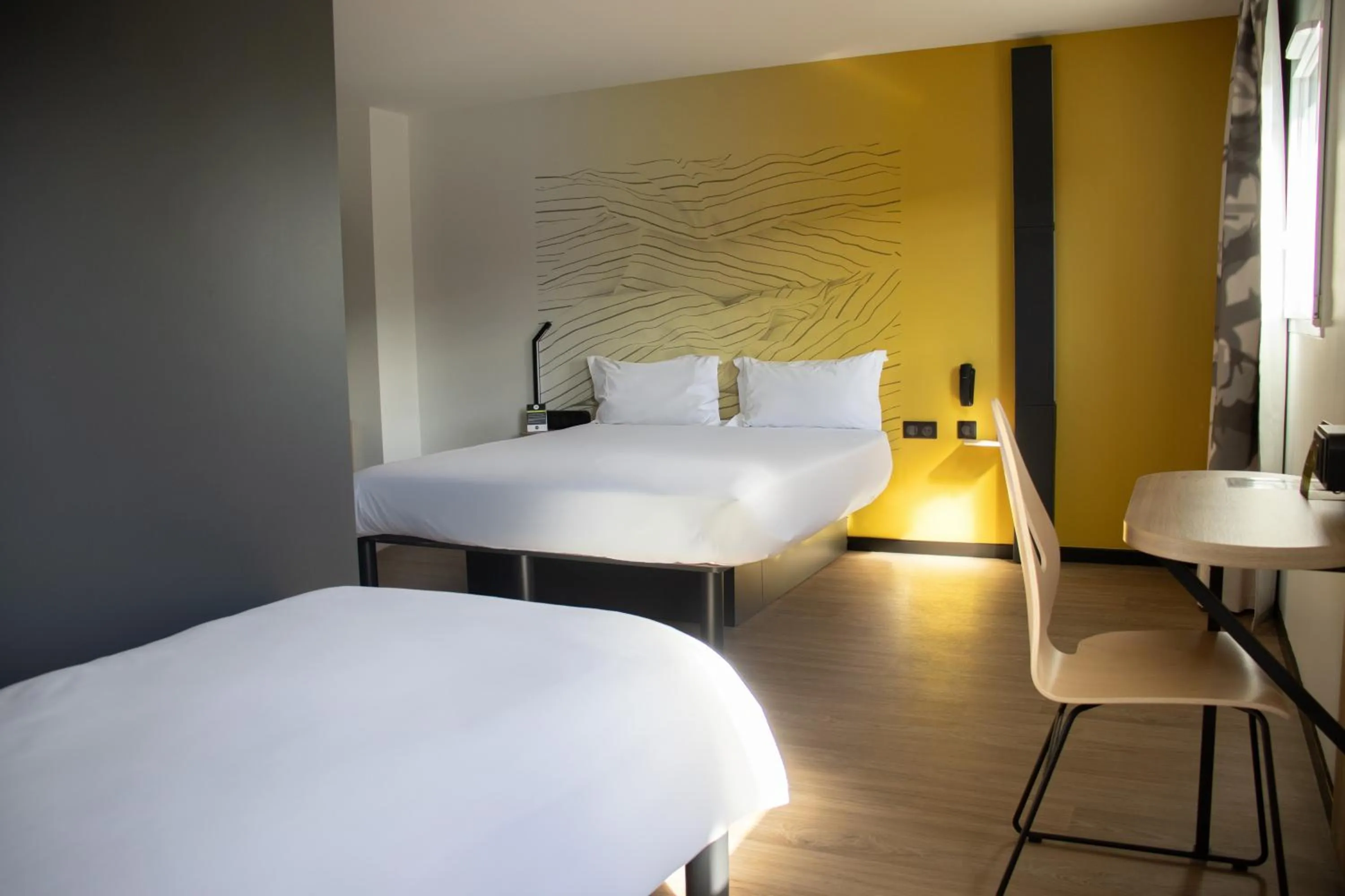 Bed in B&B HOTEL Le Puy-en-Velay