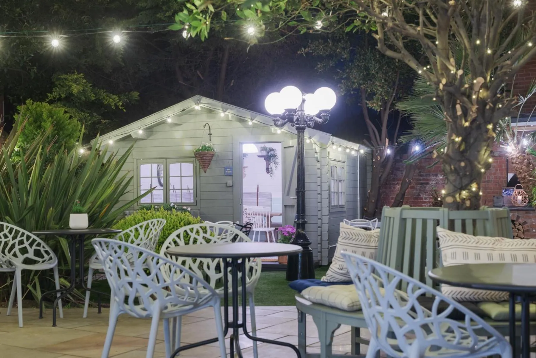 Restaurant/places to eat in Somerset House Boutique Hotel and Restaurant