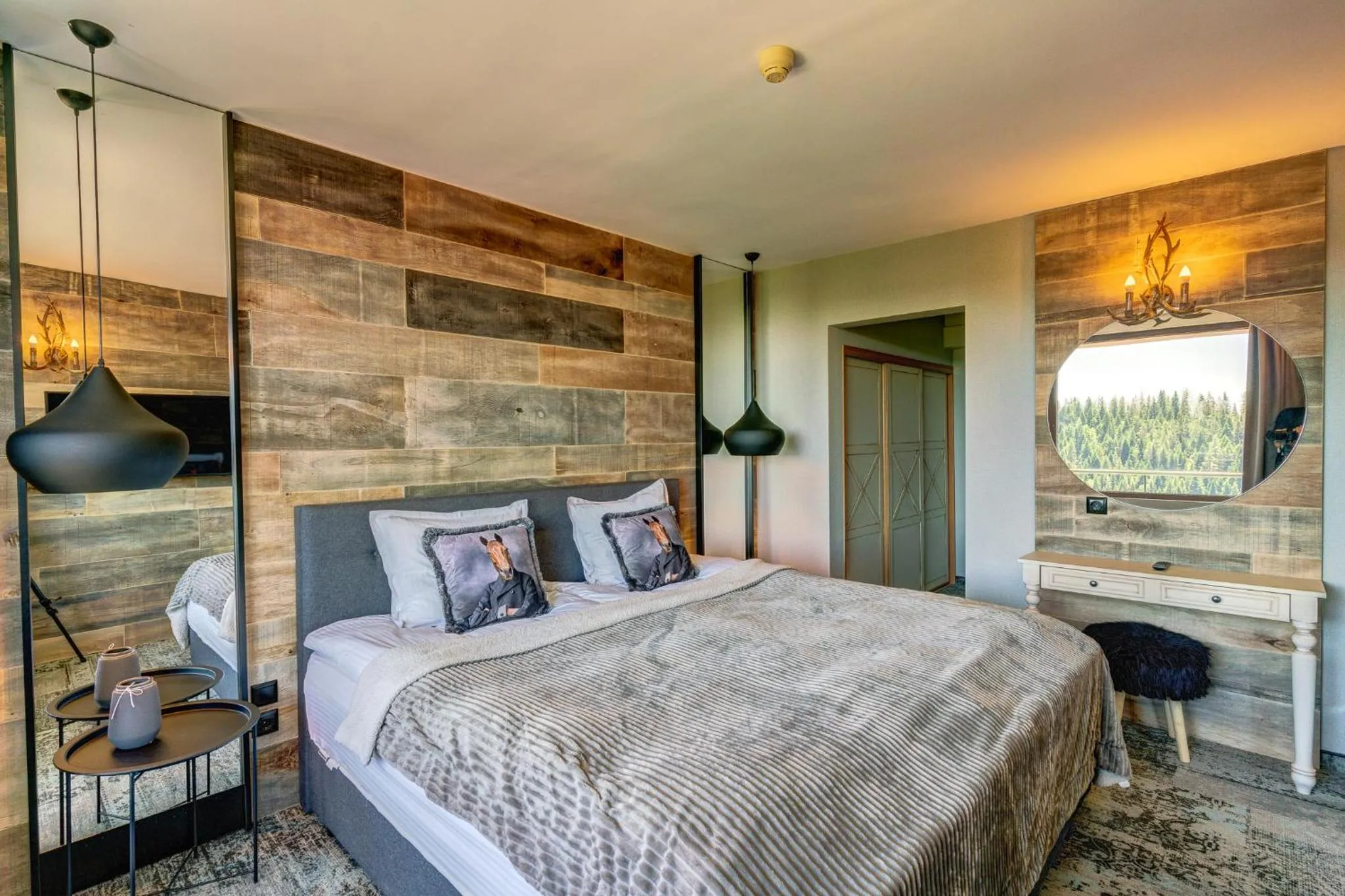 Bed in Grand Hotel Murgavets