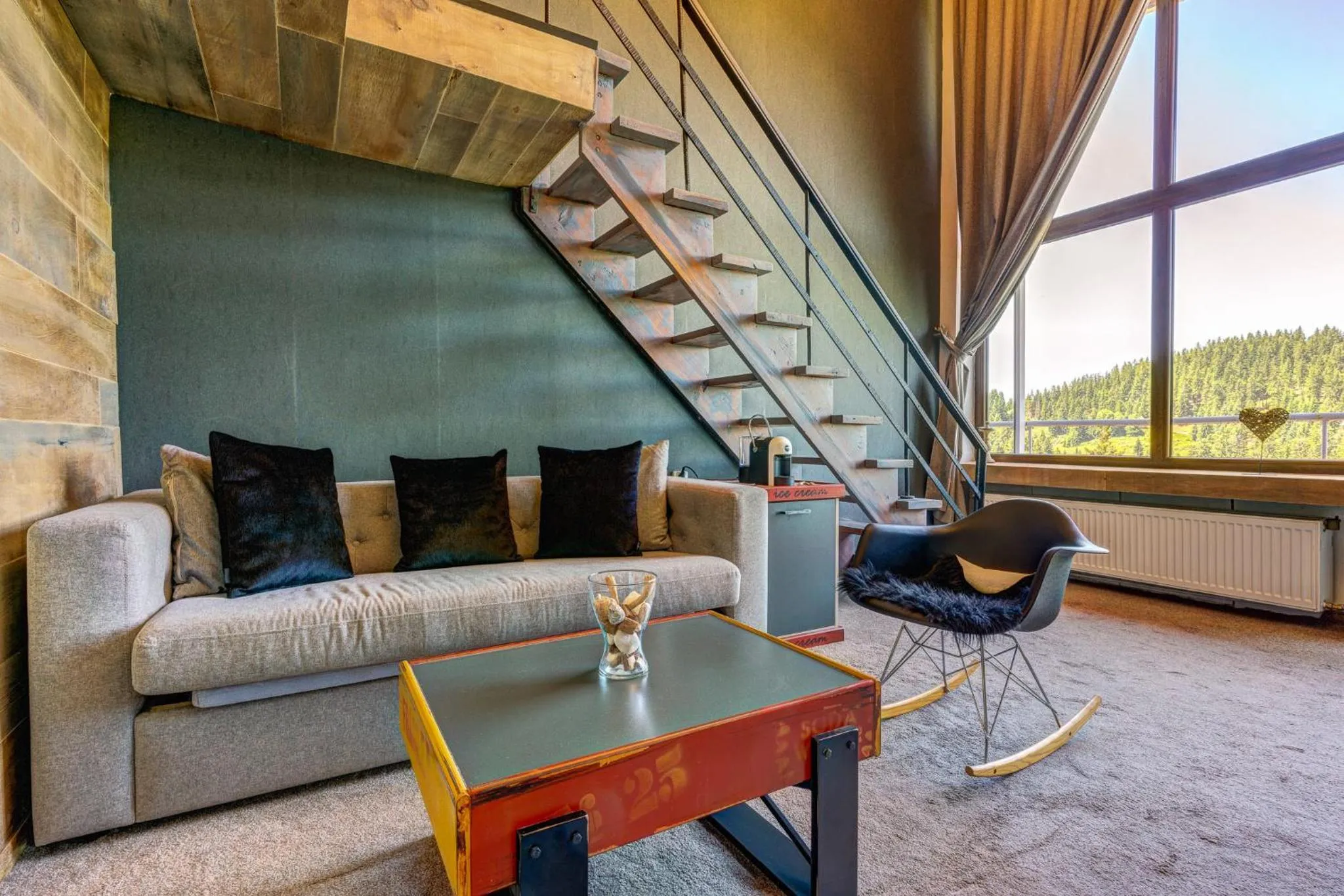 Living room in Grand Hotel Murgavets