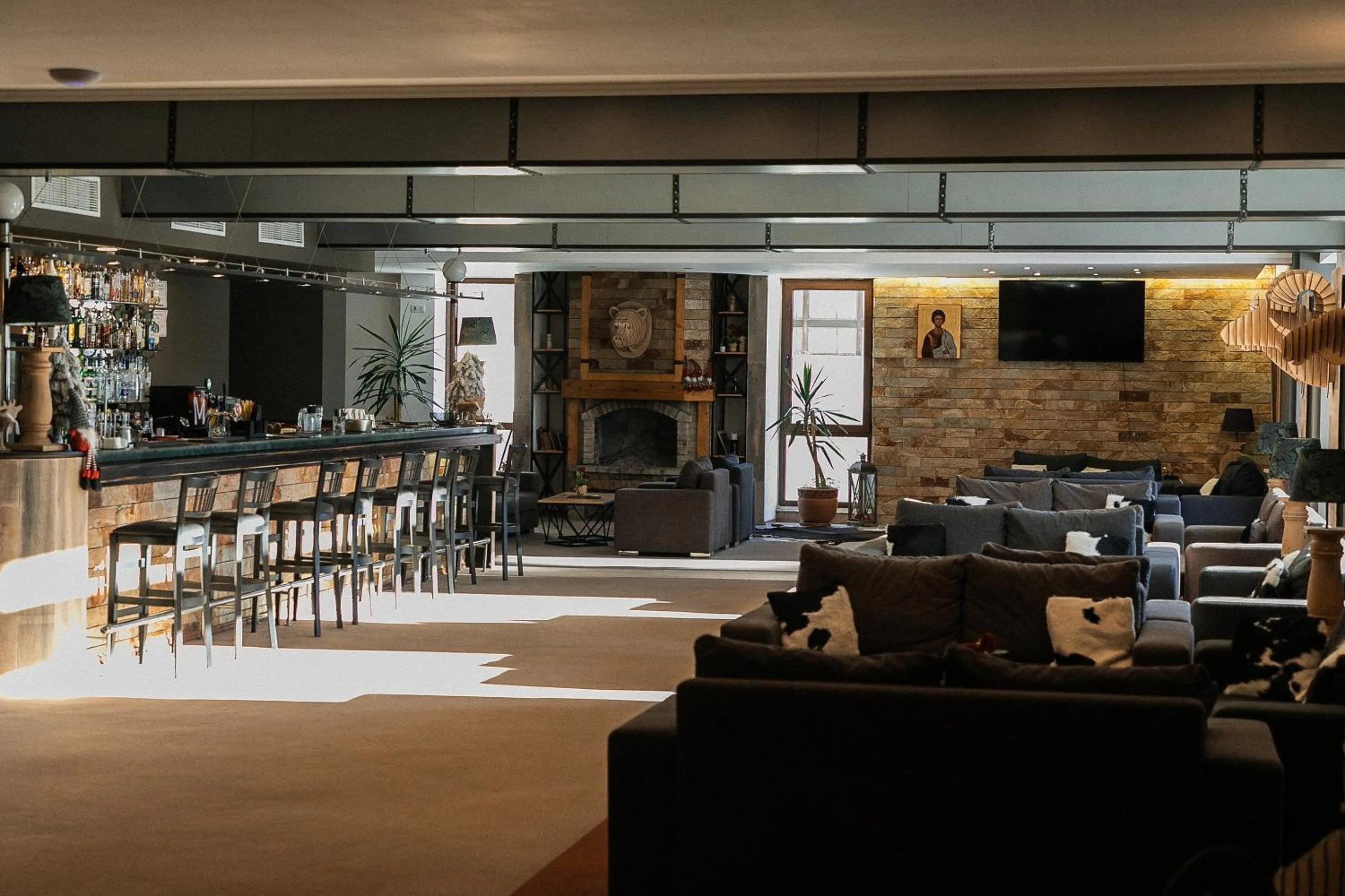 Lobby or reception in Grand Hotel Murgavets