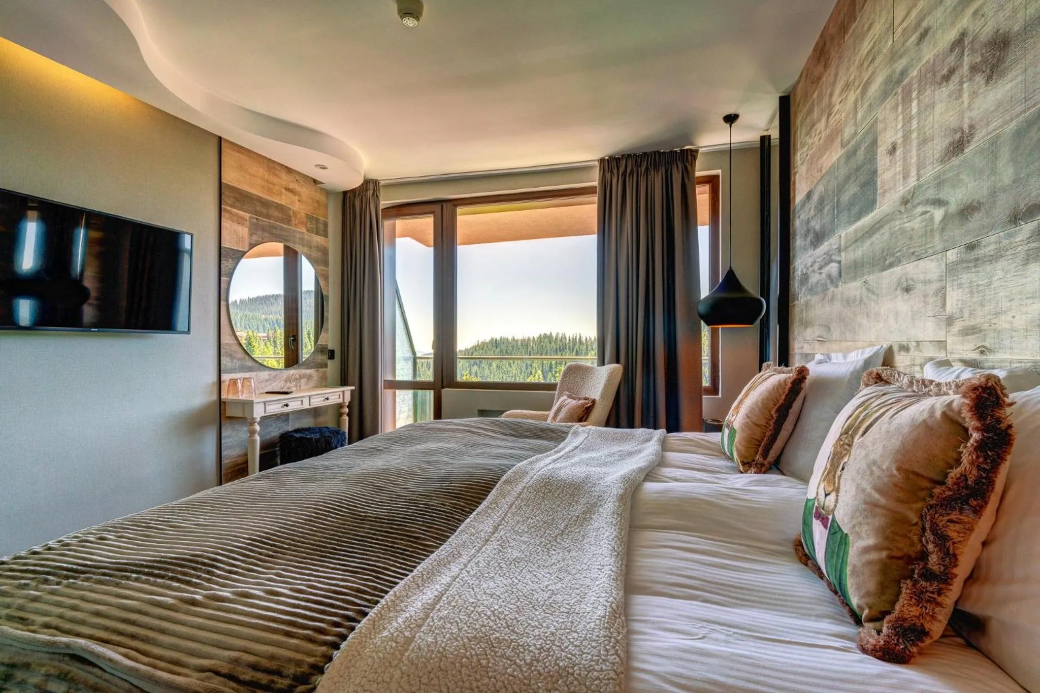 Bed in Grand Hotel Murgavets