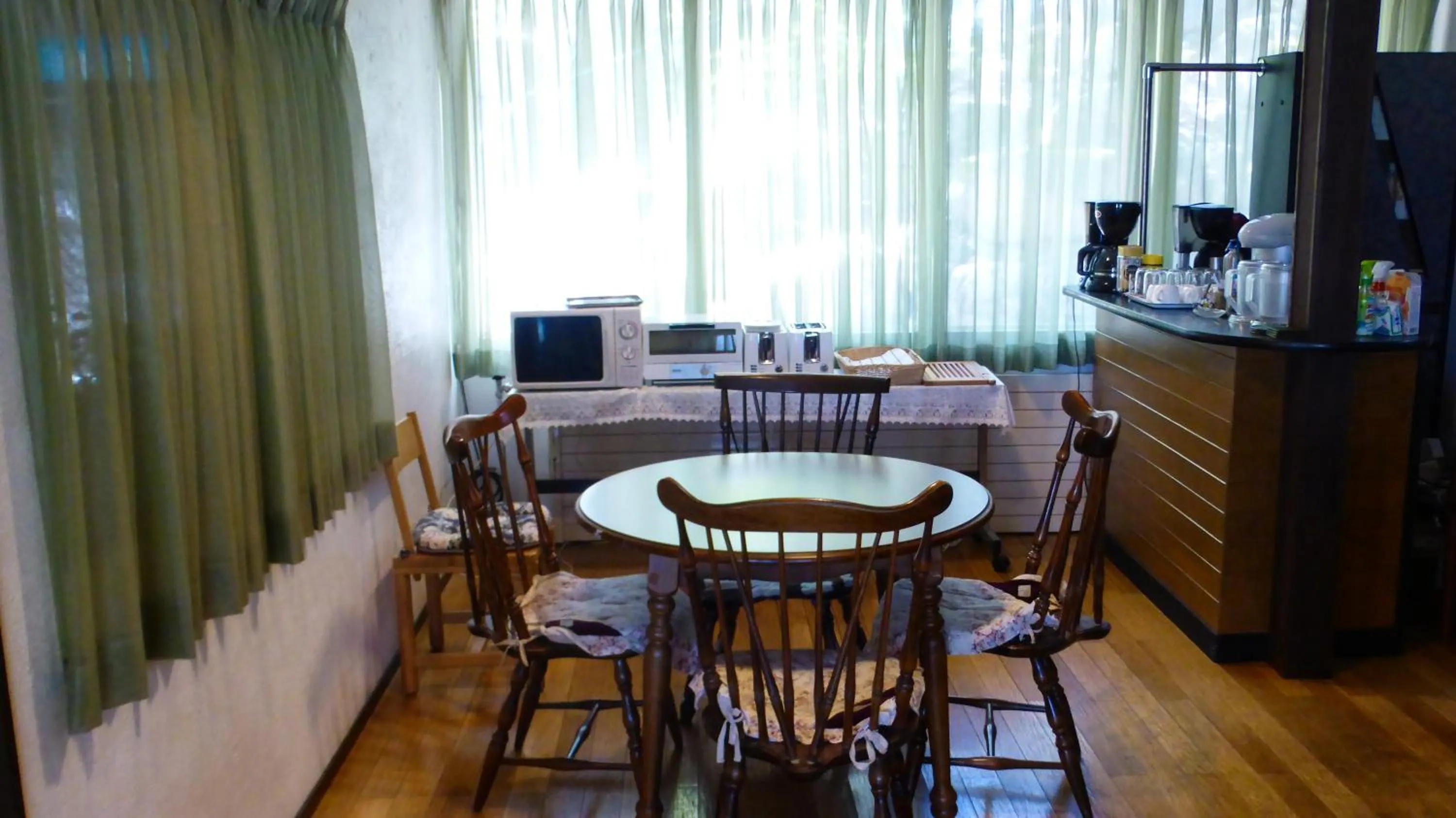 Kurumayama Kogen Guesthouse Urara