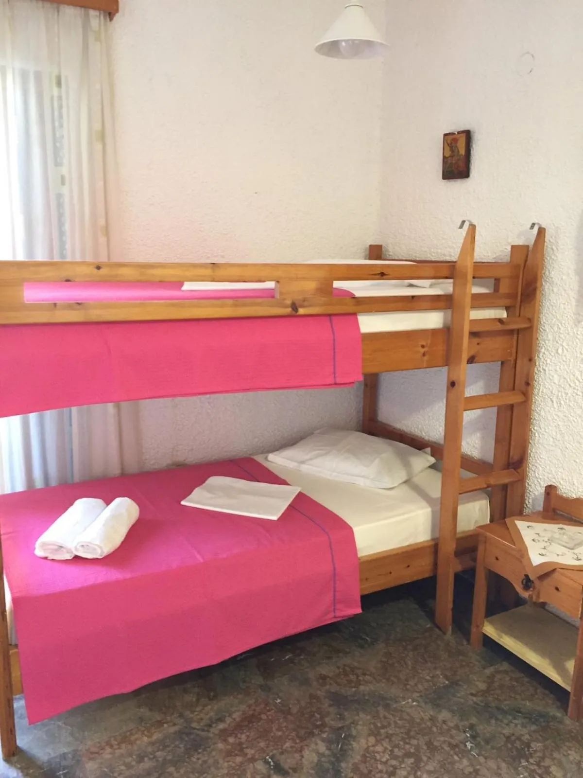 bunk bed, Bed in Chaliotis Apartments