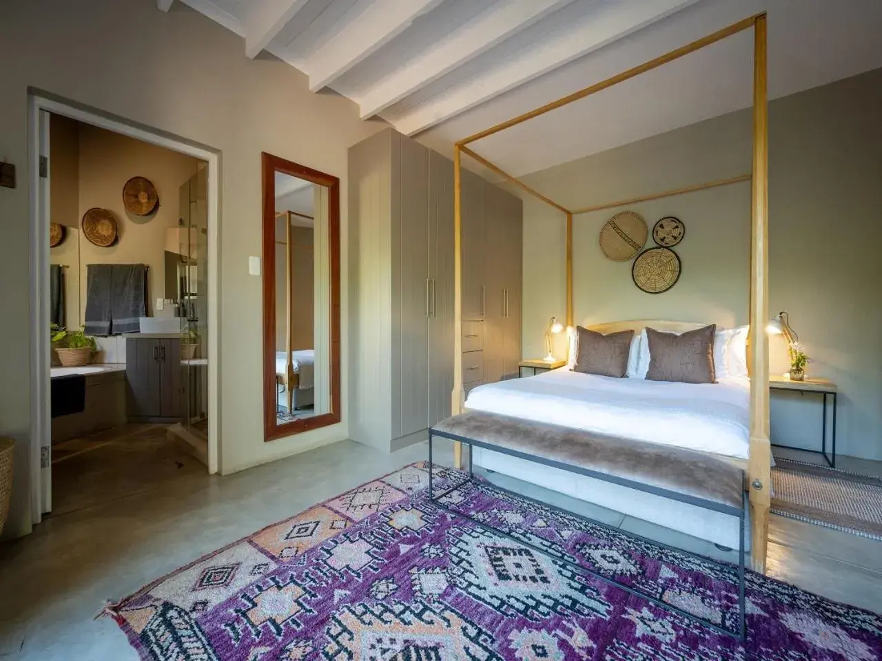 Standard Suite - single occupancy in eKhaya Bush Lodge Standard Suite - single occupancy in eKhaya Bush Lodge