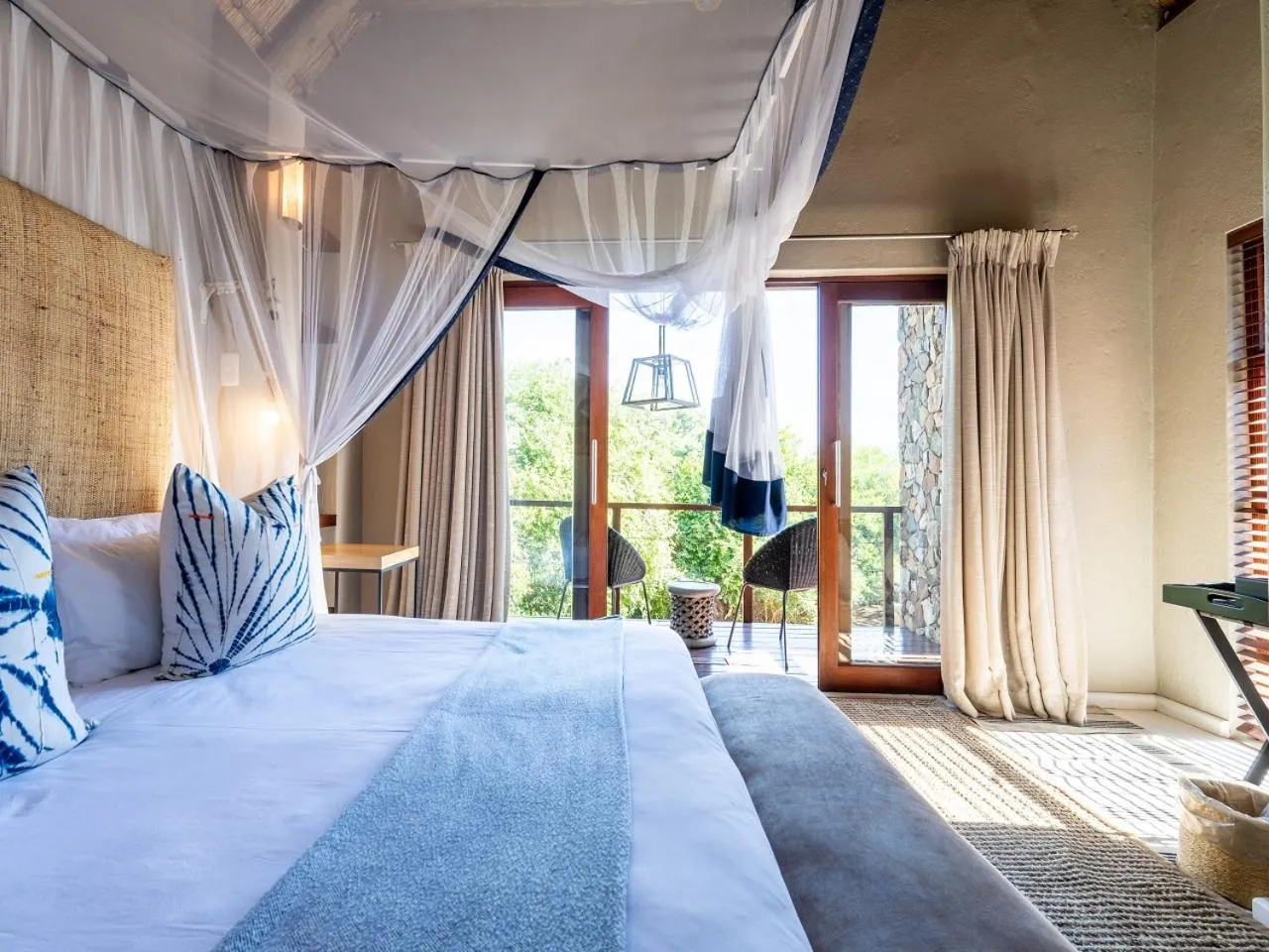 Balcony/Terrace, Bed in eKhaya Bush Lodge