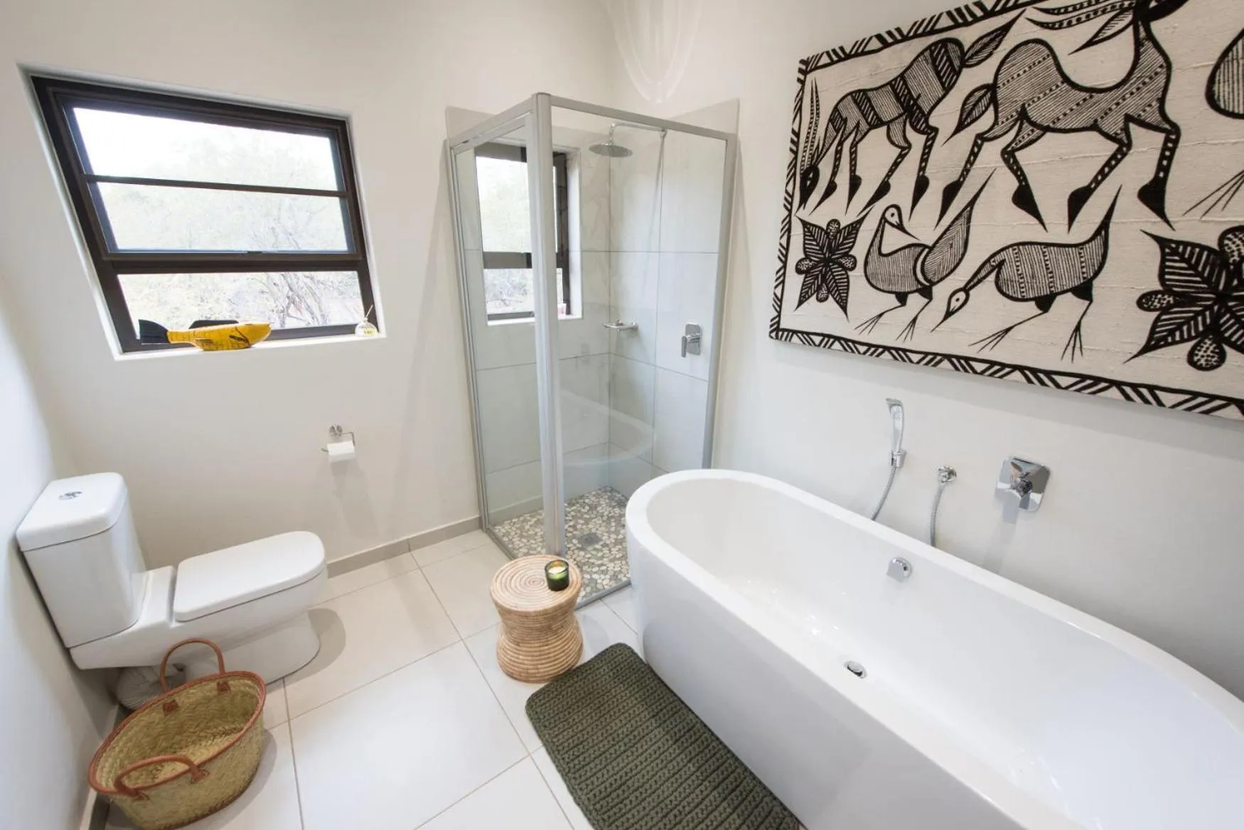 Shower in eKhaya Bush Lodge