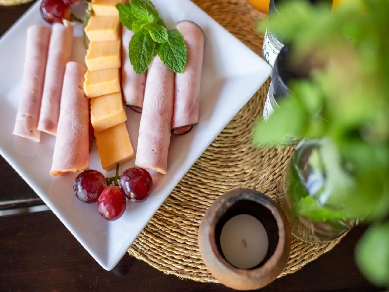 Restaurant/places to eat in eKhaya Bush Lodge