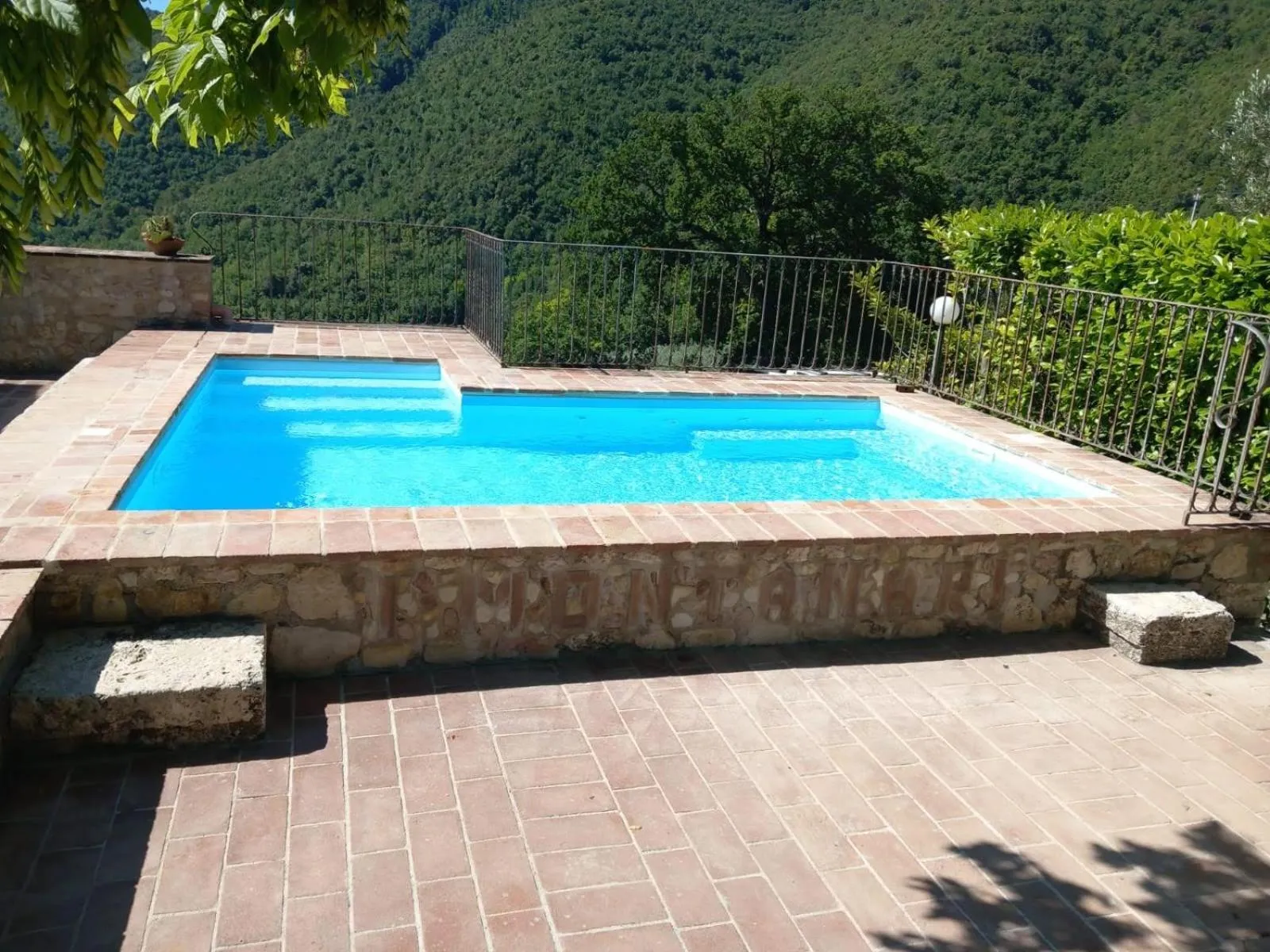 Swimming pool in Montanari Agrivillage