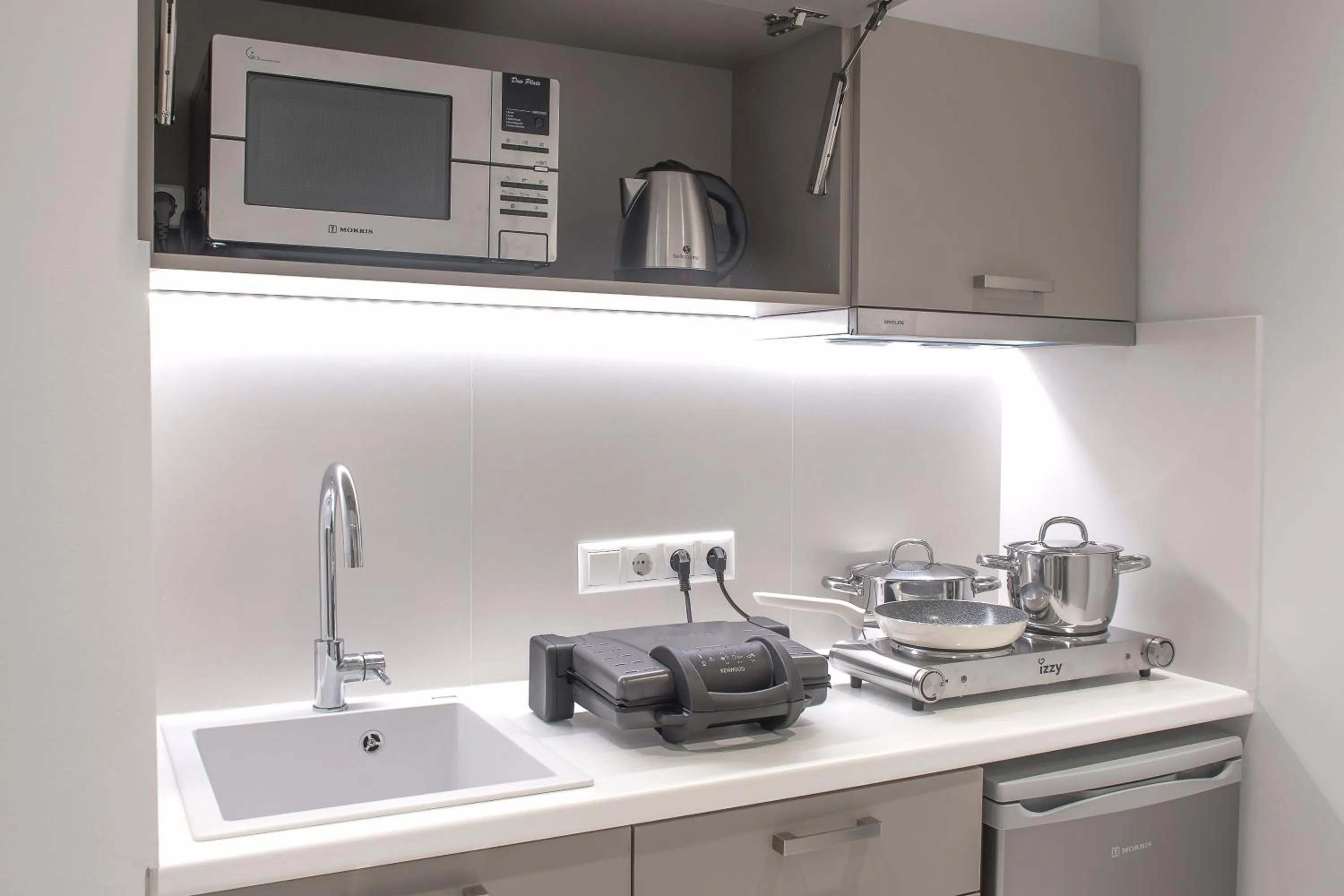 Kitchen or kitchenette in Acropolis Stay