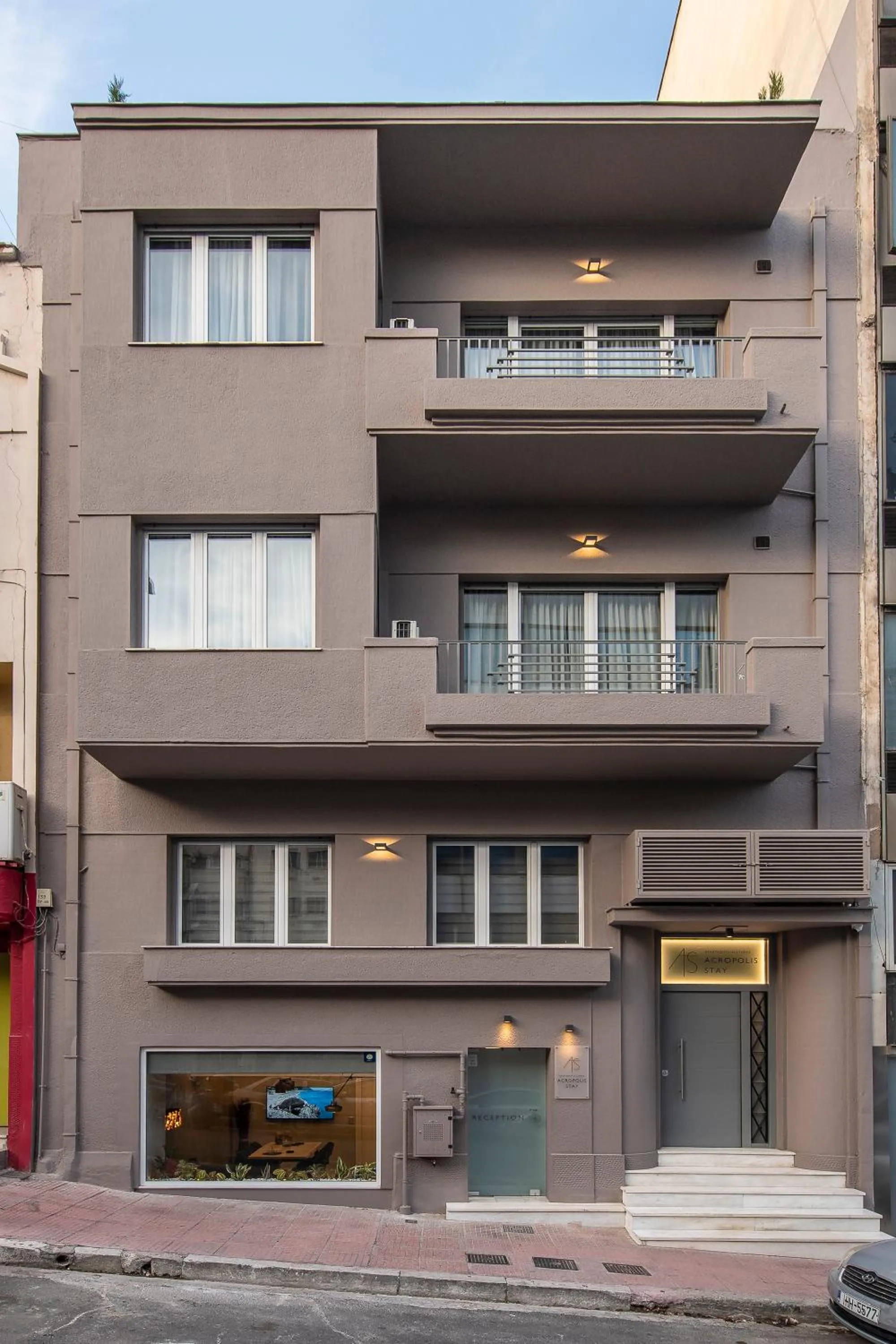 Facade/entrance in Acropolis Stay