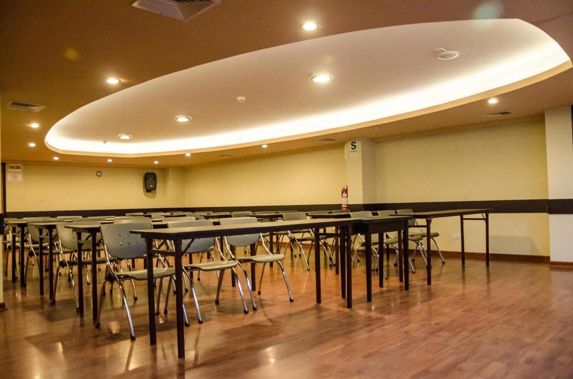 Meeting/conference room in Hotel Britania Miraflores