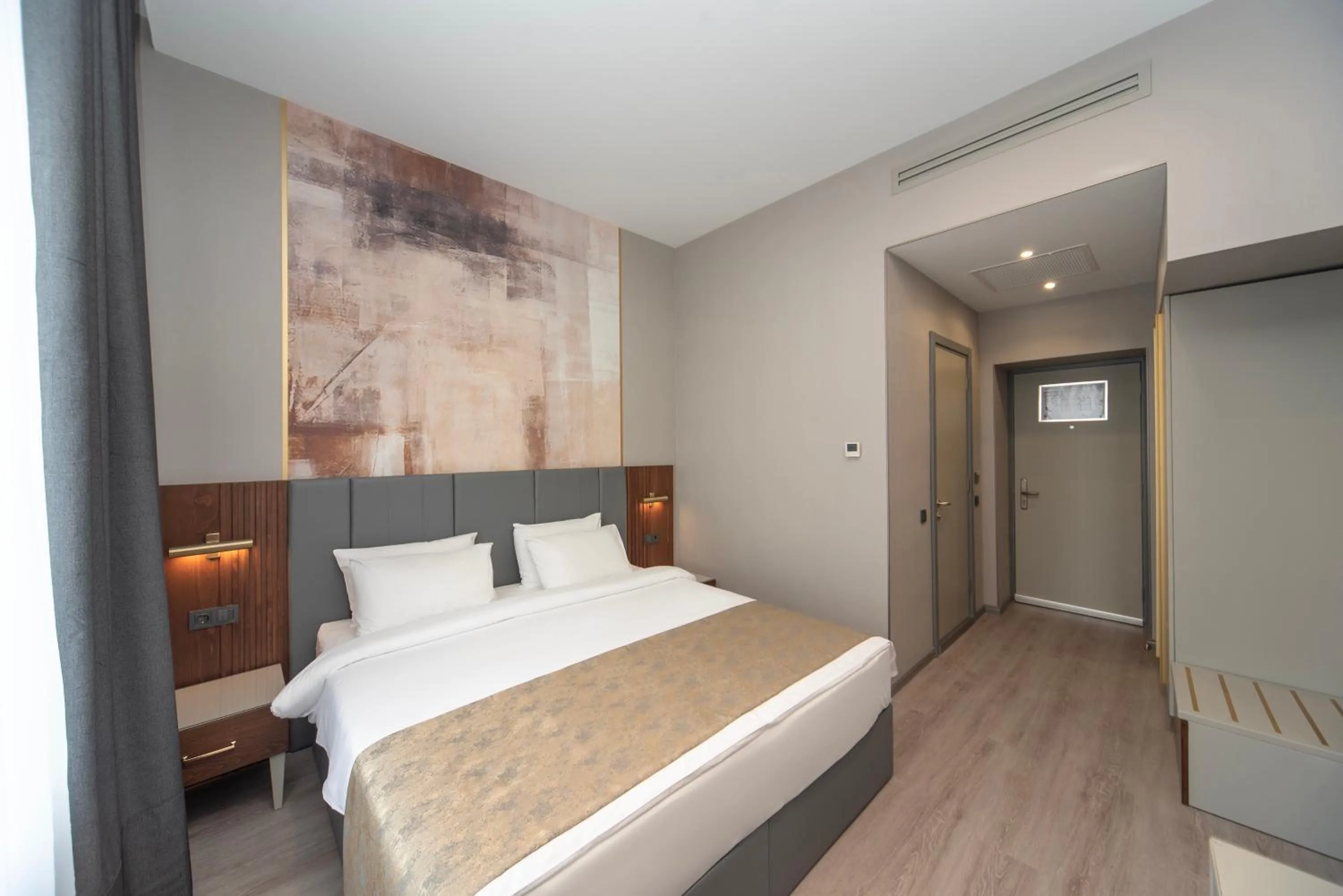 Photo of the whole room, Bed in Tbilisi Chambers, Trademark Collection by Wyndham