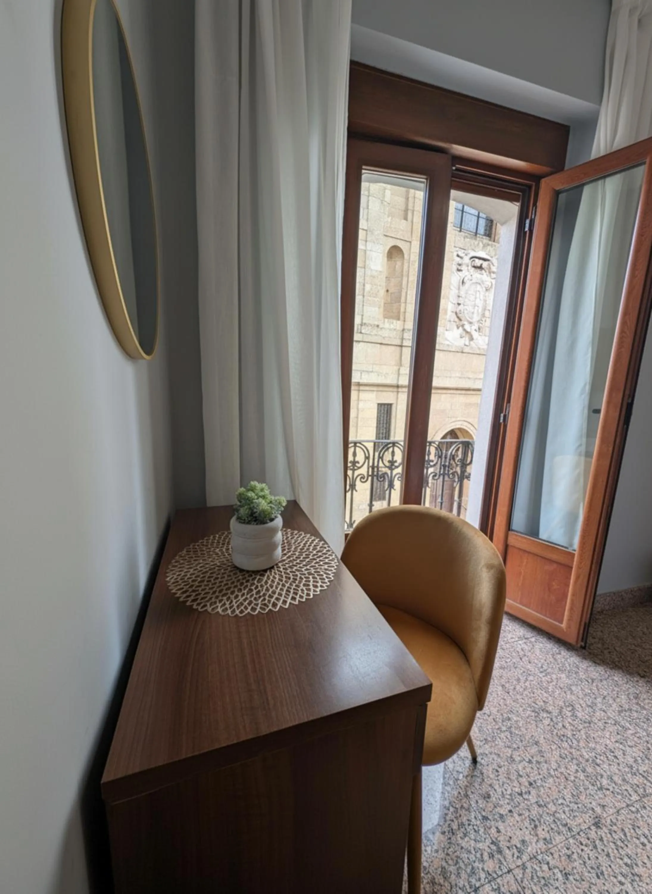 City view in Hotel Arcos Catedral