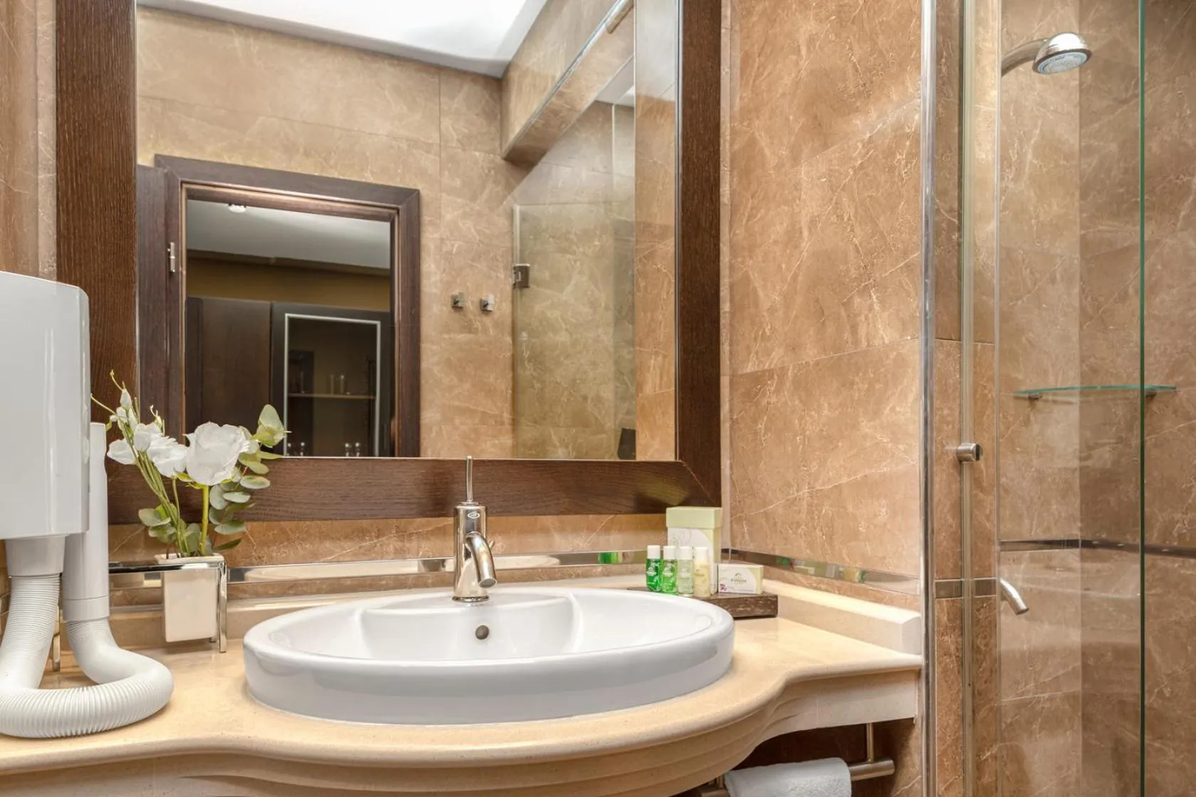 Bathroom in Pirin Park Hotel