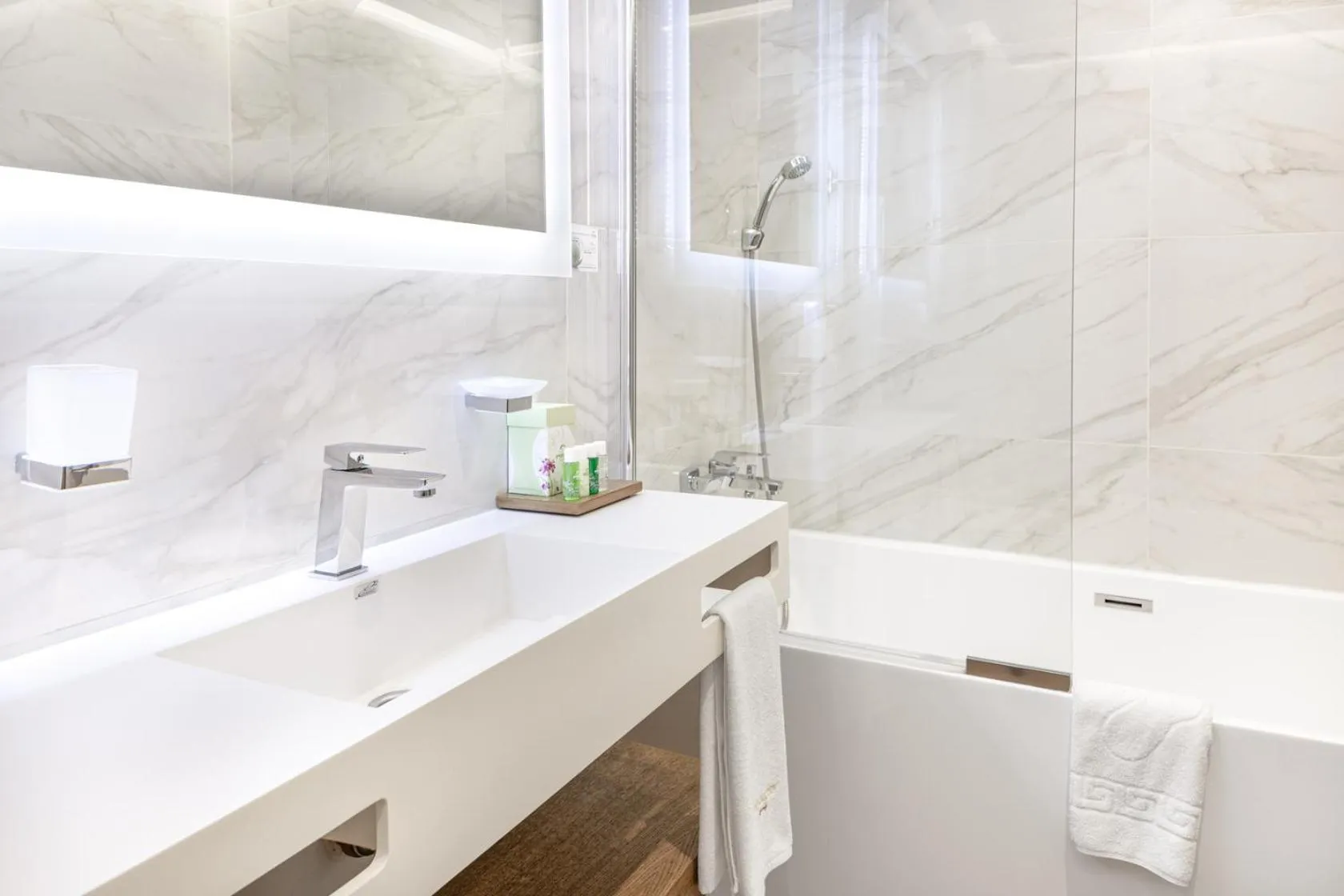 Bathroom in Pirin Park Hotel