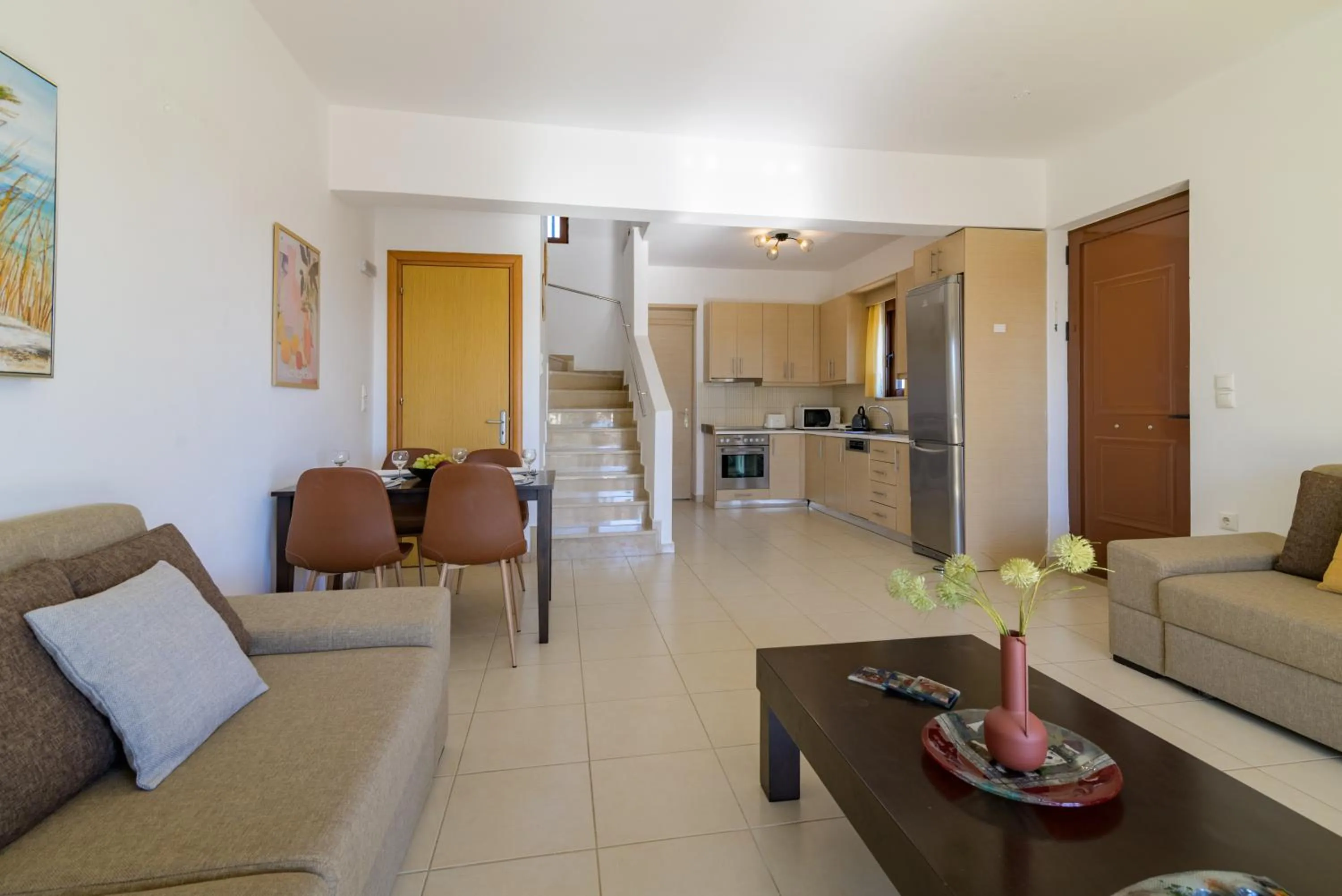 Dining area in Villa Nastazia