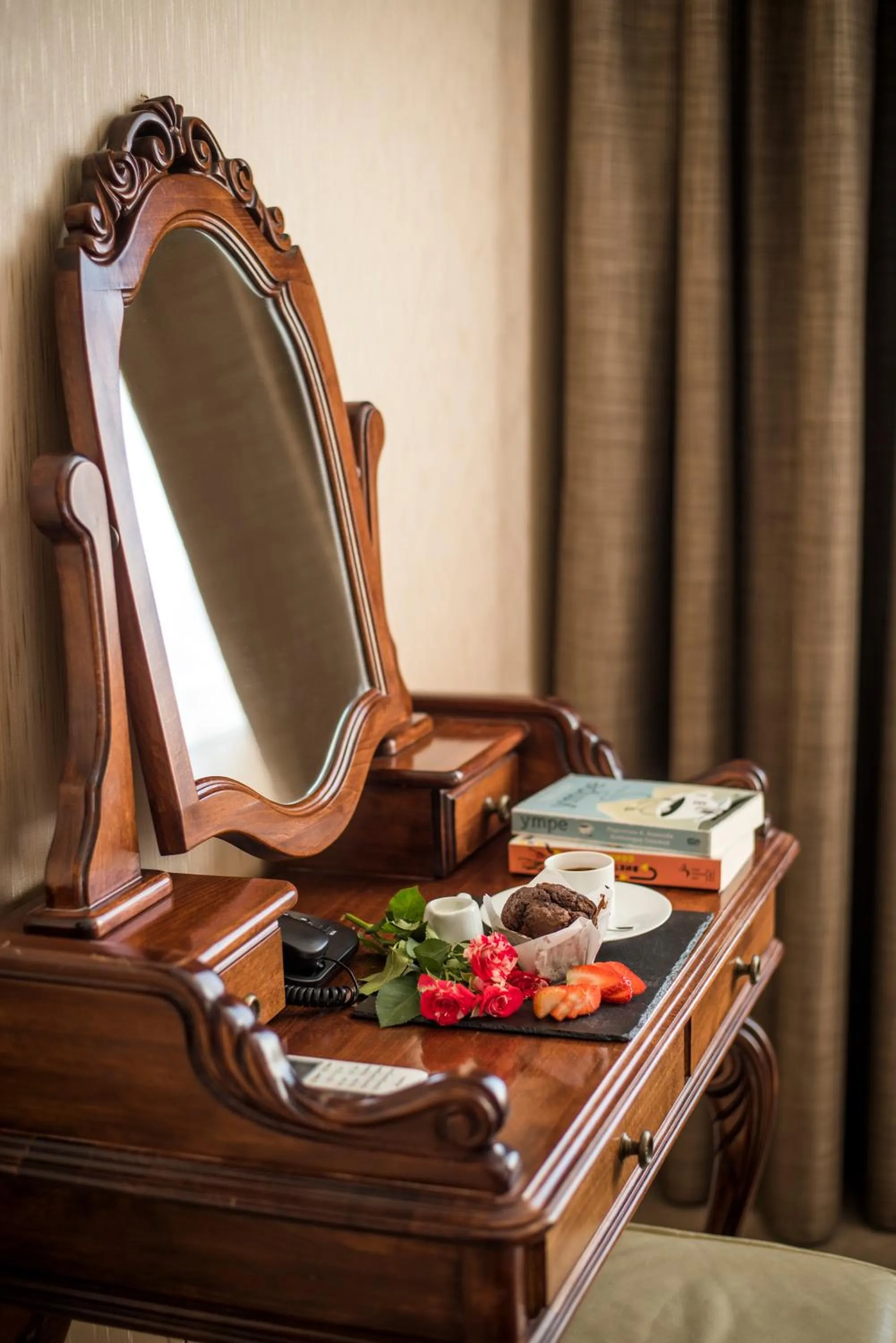 Decorative detail in Dunav Plaza Hotel