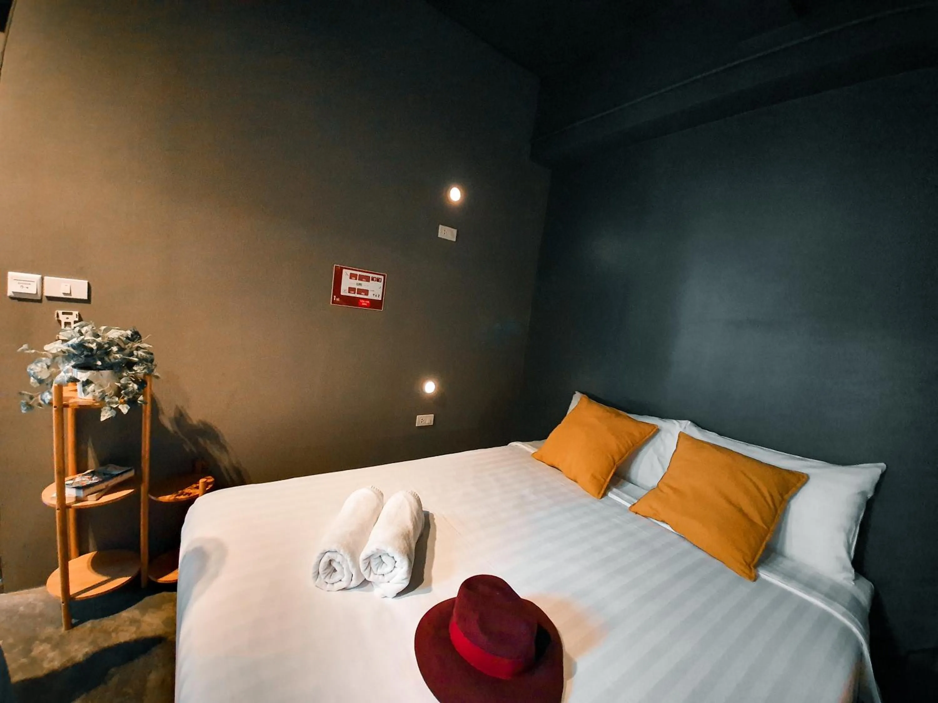 Bed in Issara by D Hostel