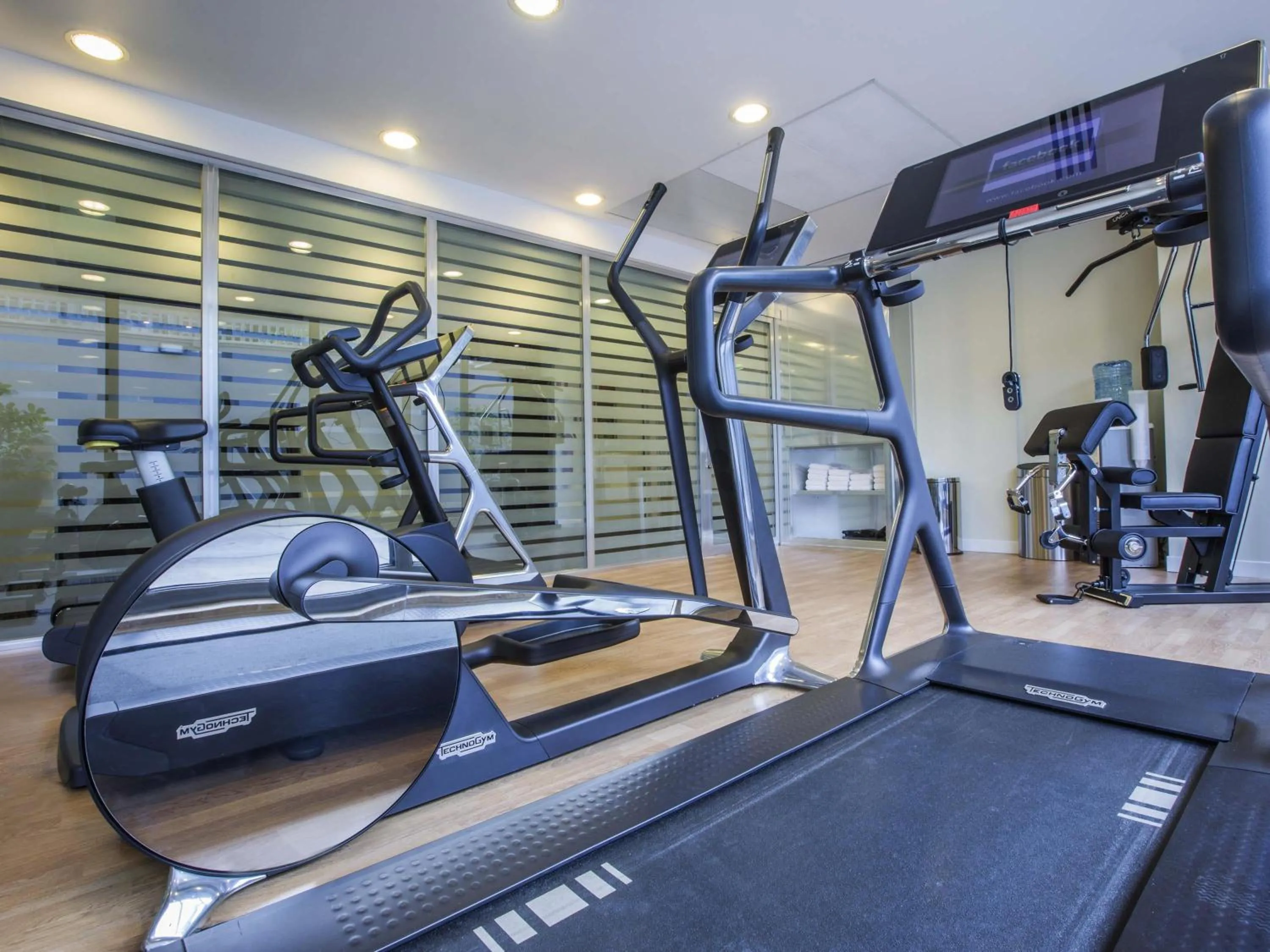Fitness centre/facilities in Novotel Roma Eur