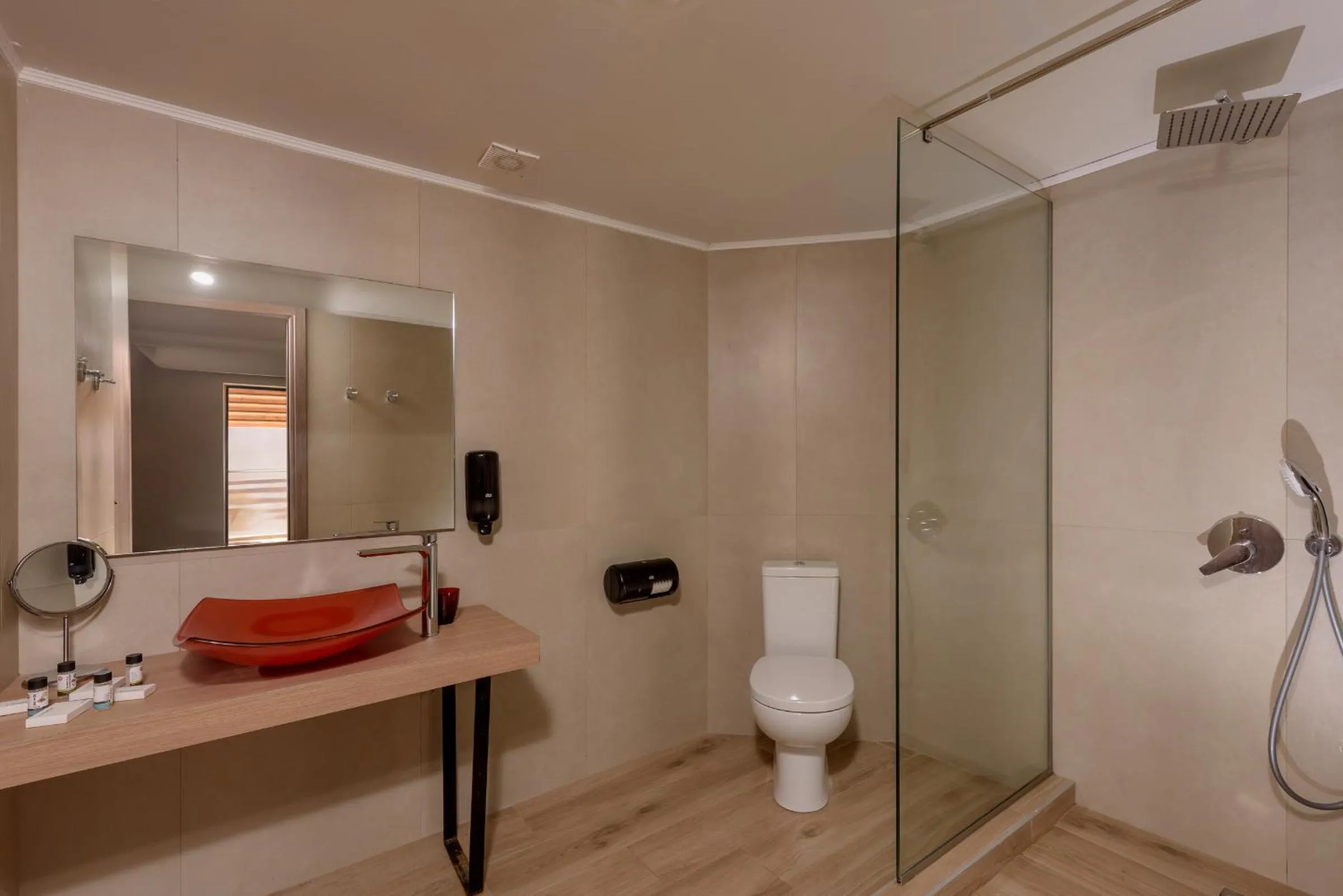 Bathroom in Eurohotel Katrin Suites