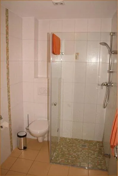 Bathroom in Landhotel zum Honigdieb