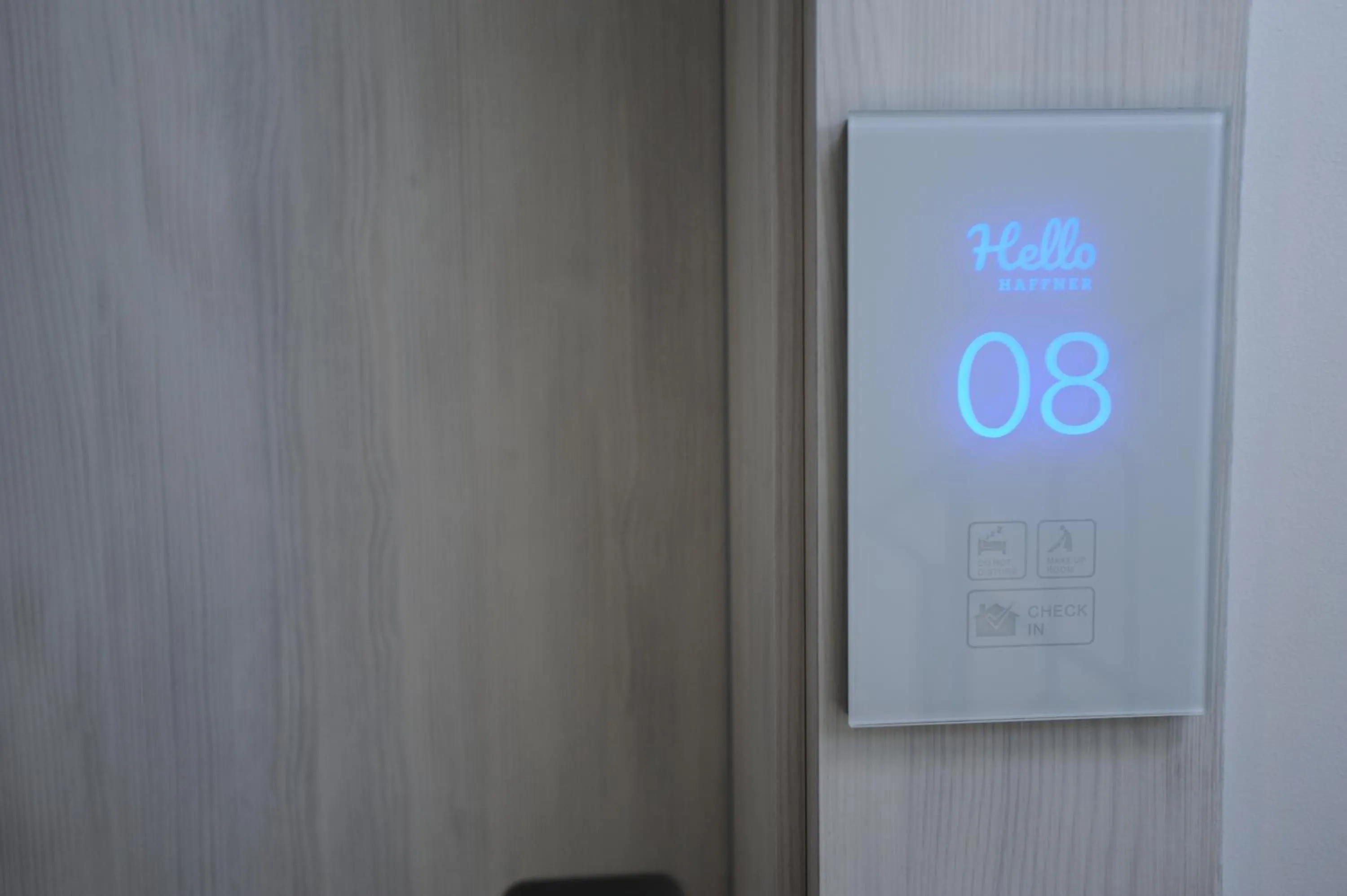 Logo/Certificate/Sign in Hello Haffner