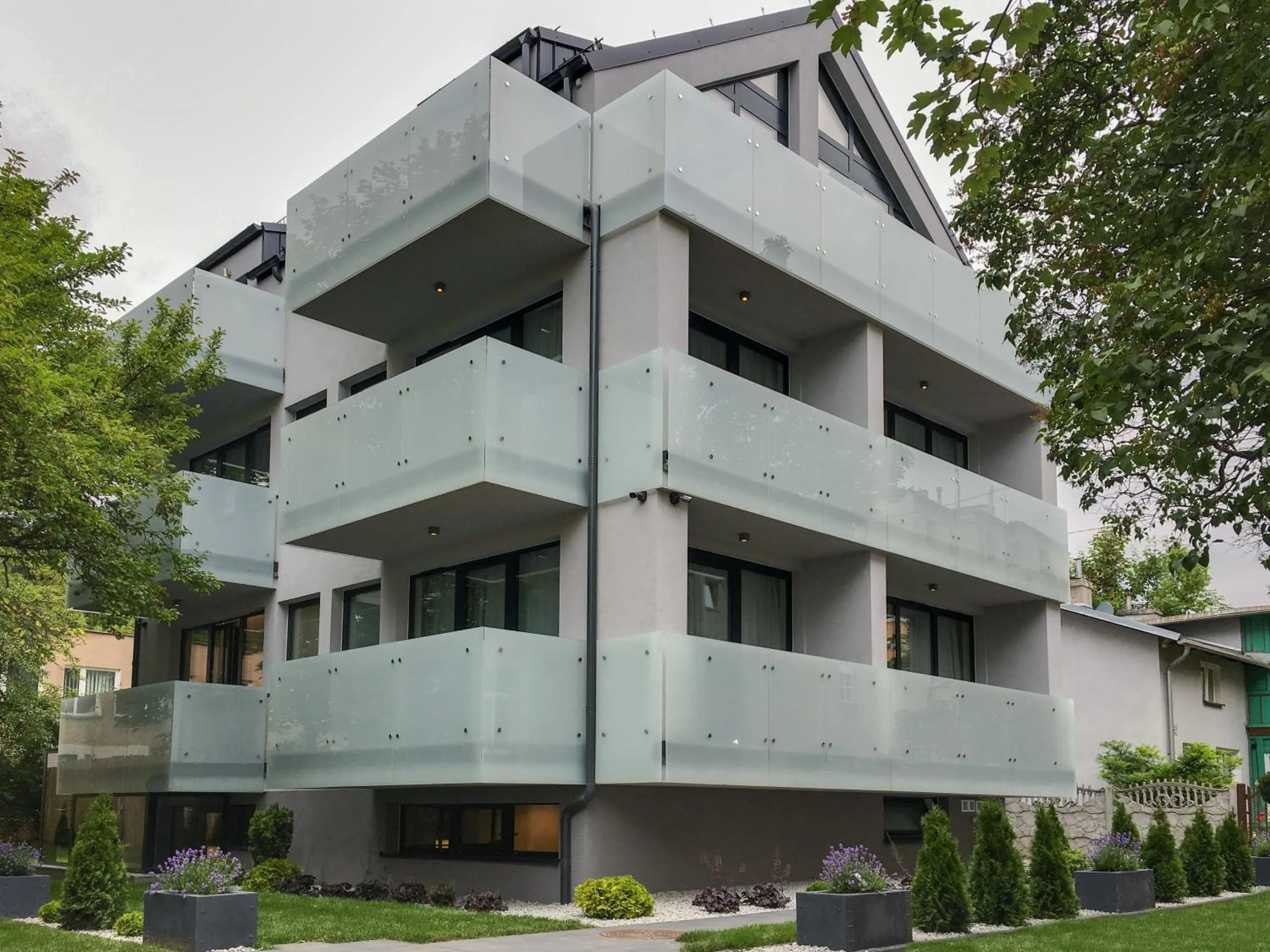 Facade/entrance in Hello Haffner