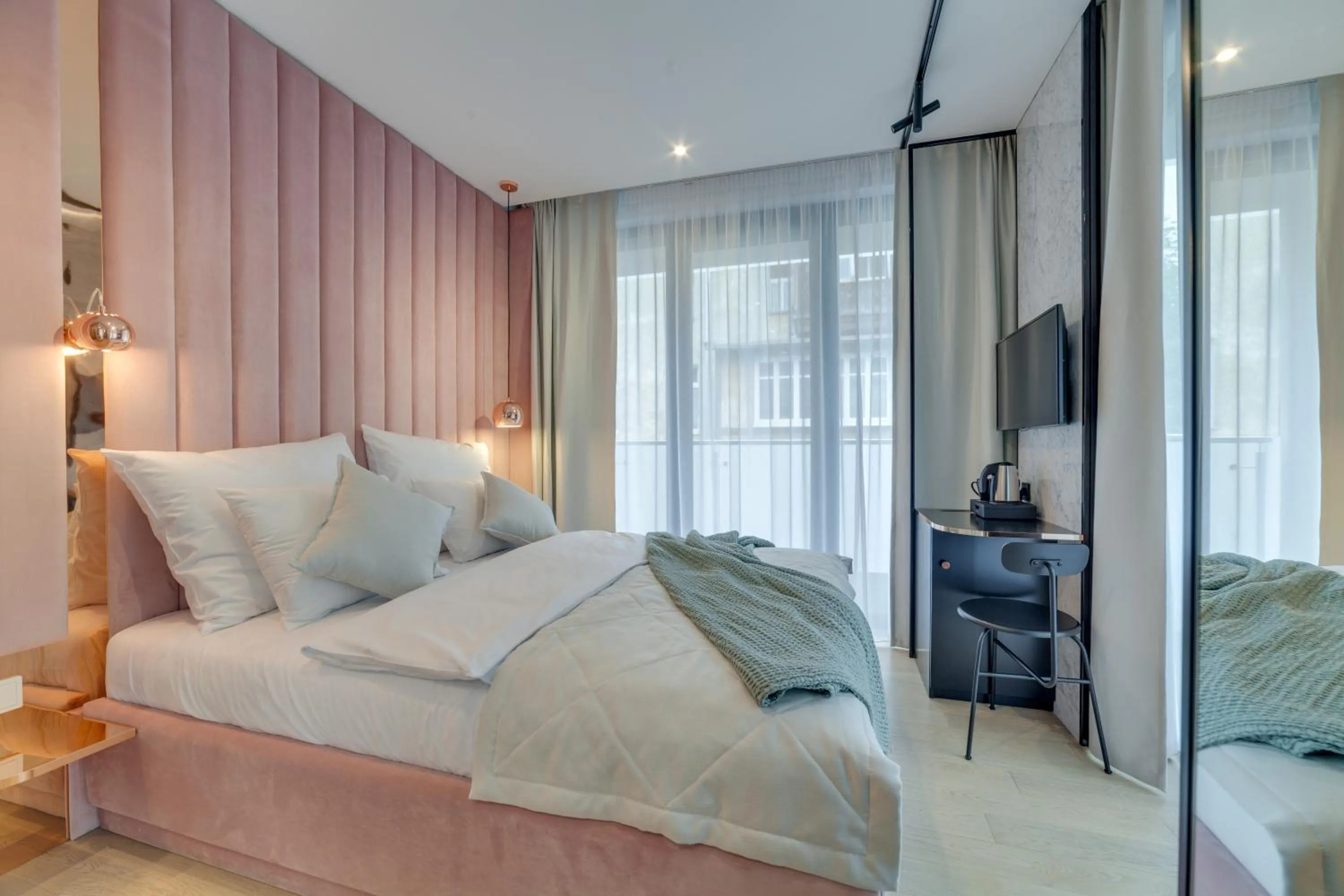 Photo of the whole room, Bed in Hello Haffner